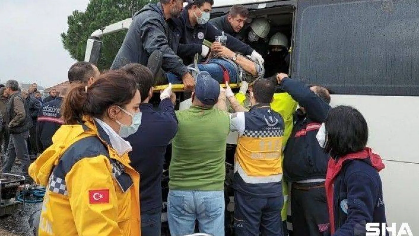 Tekirdağ'da feci kaza: 2 ölü, 15 yaralı