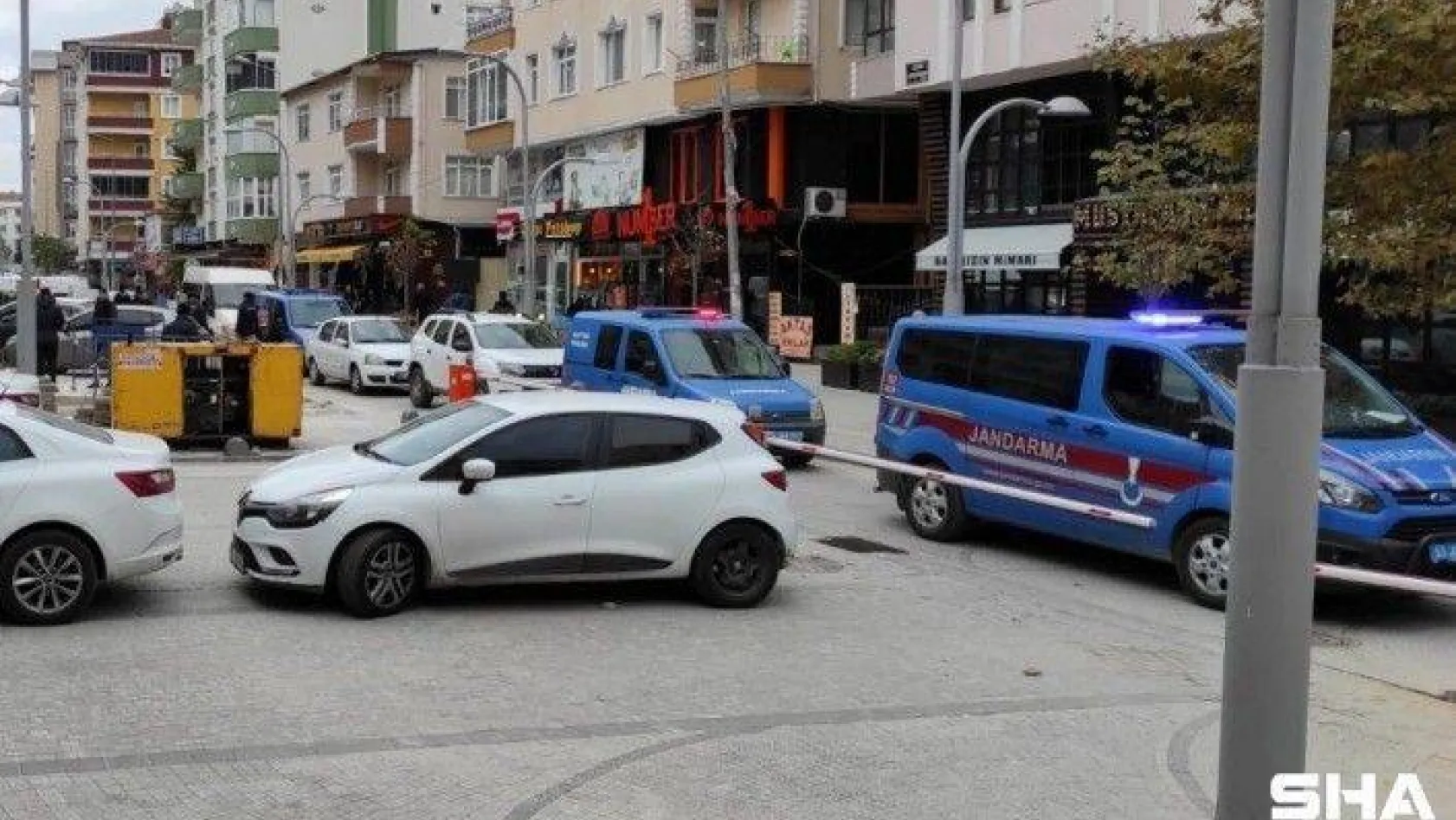 Çerkezköy'de polis HDP binasına baskın yaptı