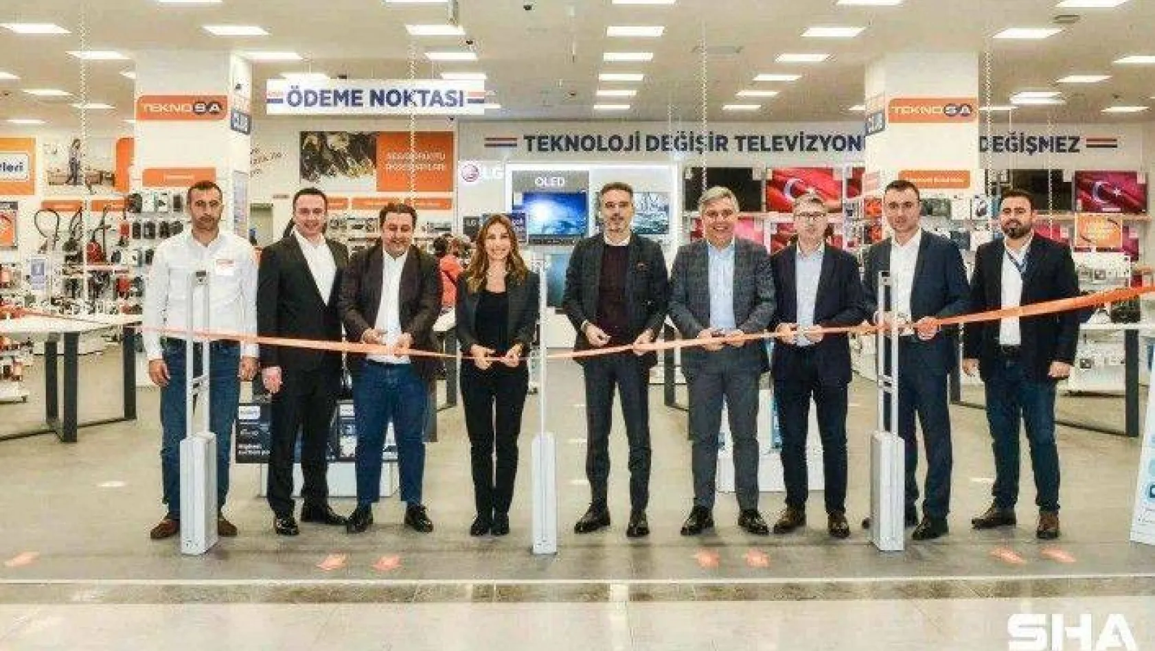 Teknosa Ankara'daki 15'inci mağazasını açtı