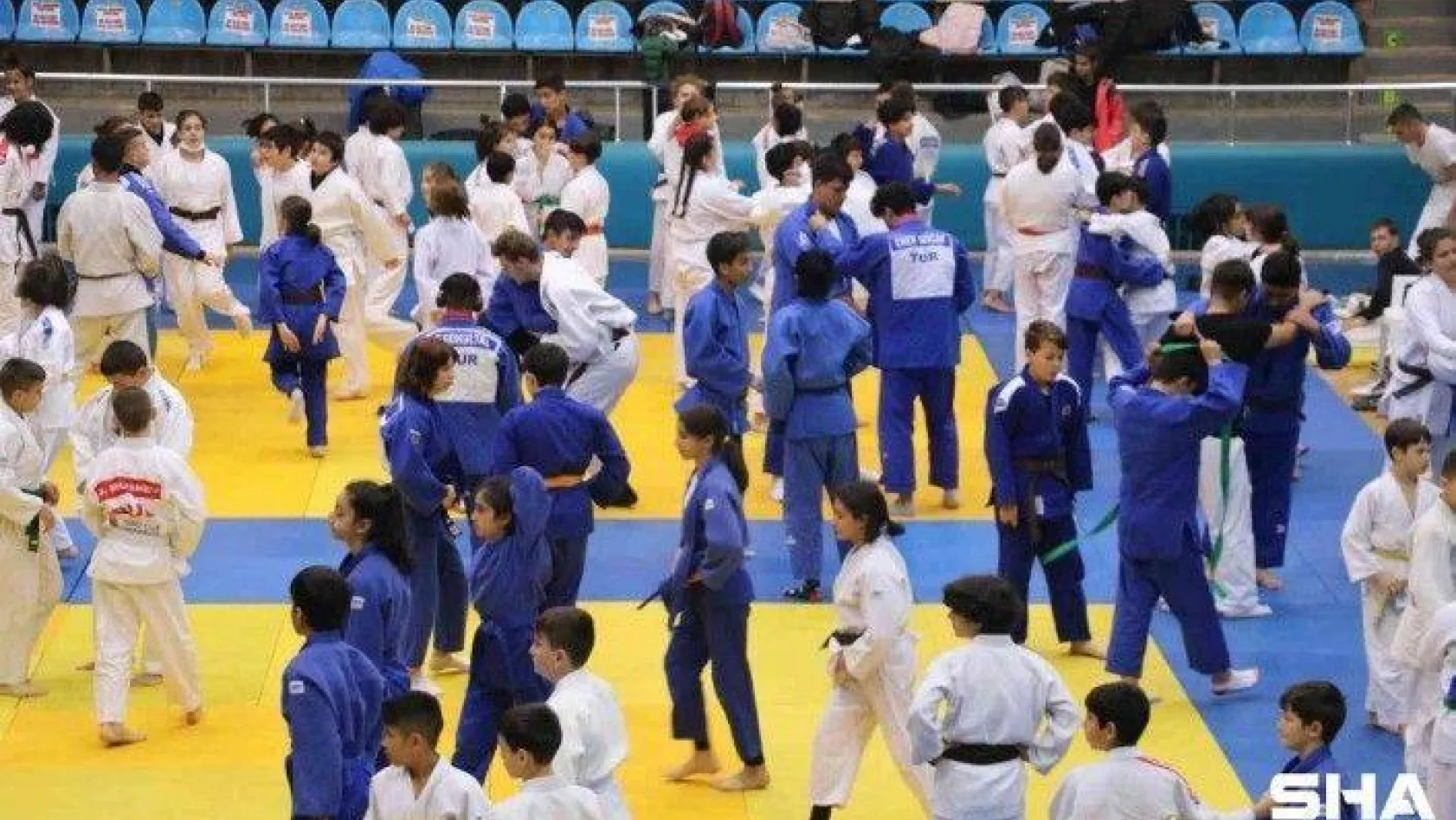 Uluslararası Judo Turnuvası, 500 sporcunun katılımıyla başladı