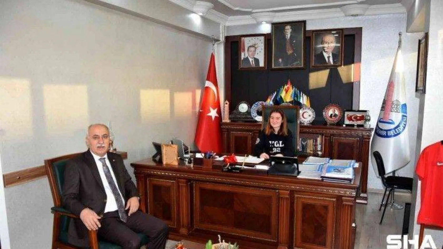 Yenişehir'e liseli başkan