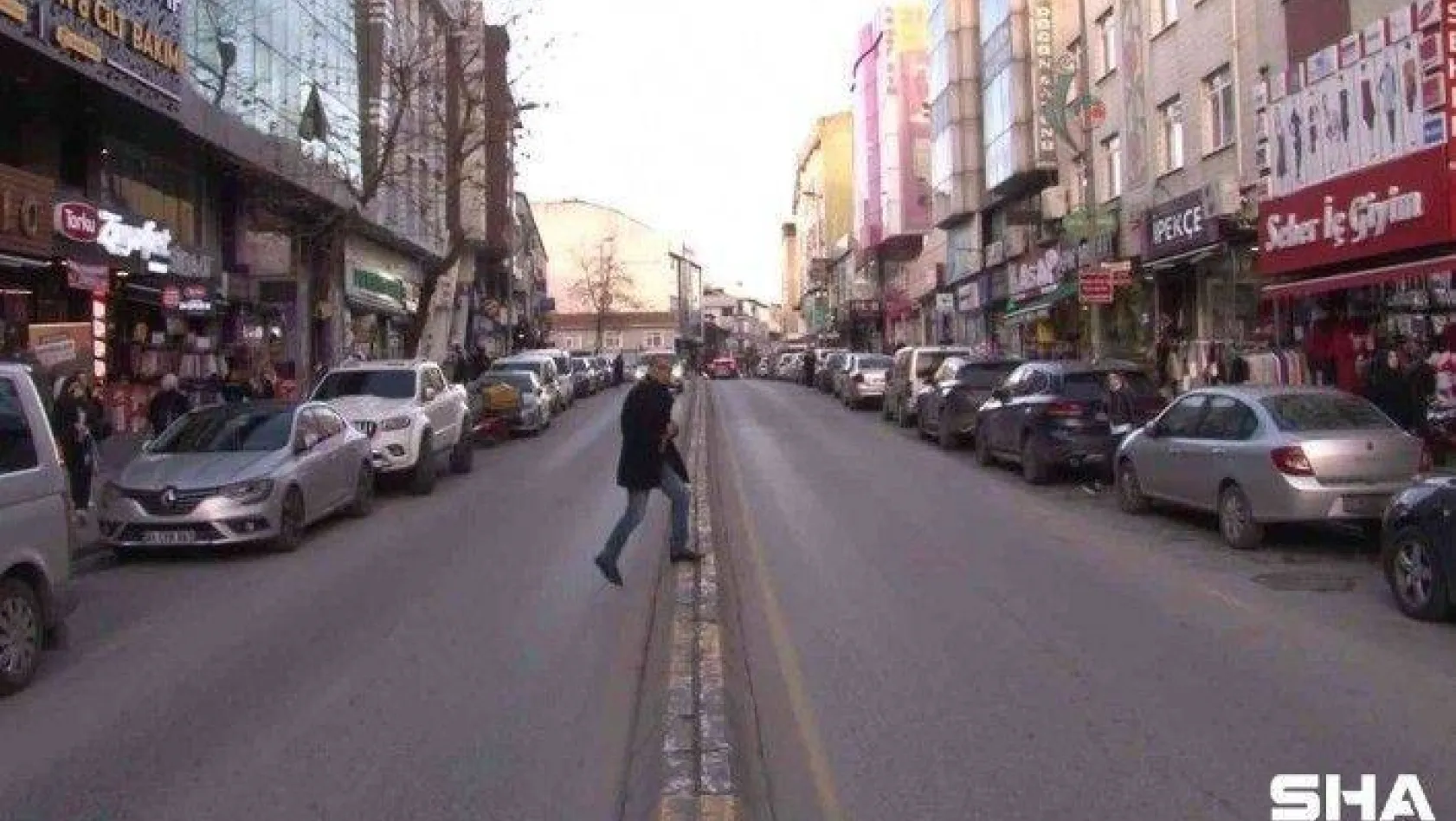 Çekmeköy'de feci kaza: Metrelerce havaya uçtu