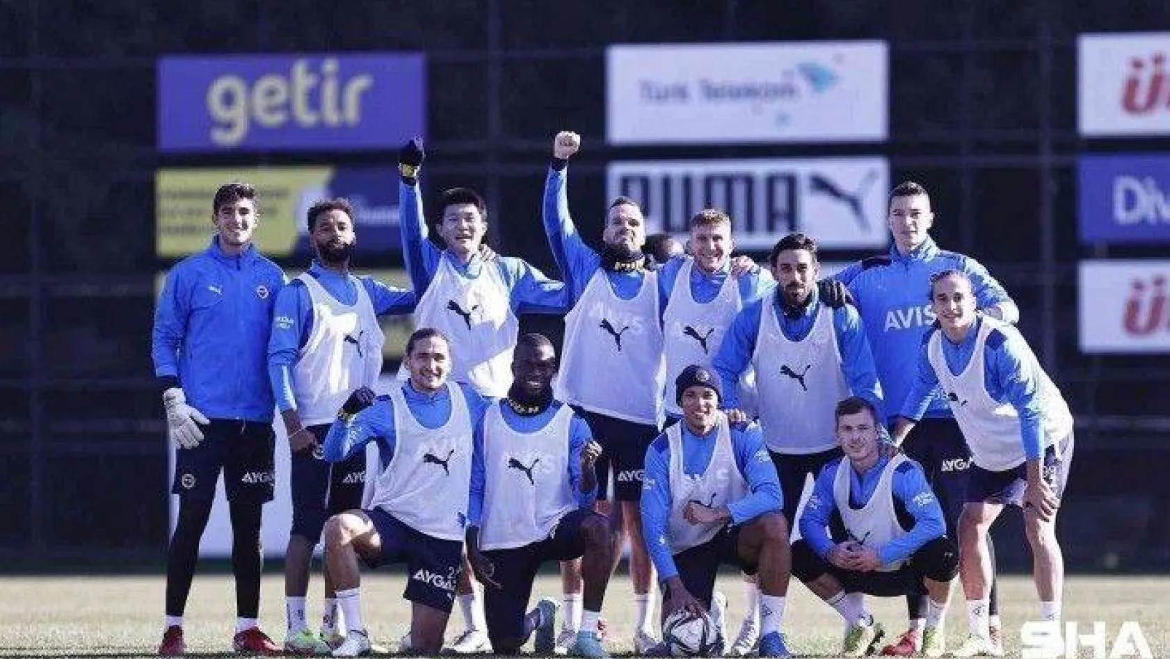 Fenerbahçe'de Adana Demirspor maçı hazırlıkları sürüyor