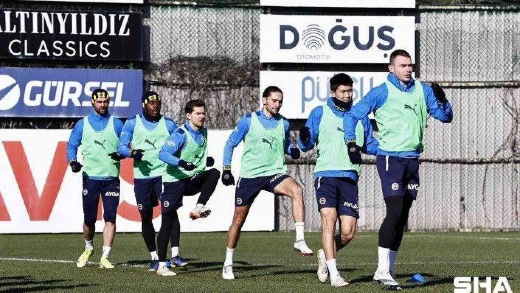 Fenerbahçe'de Altay maçı hazırlıkları sürüyor
