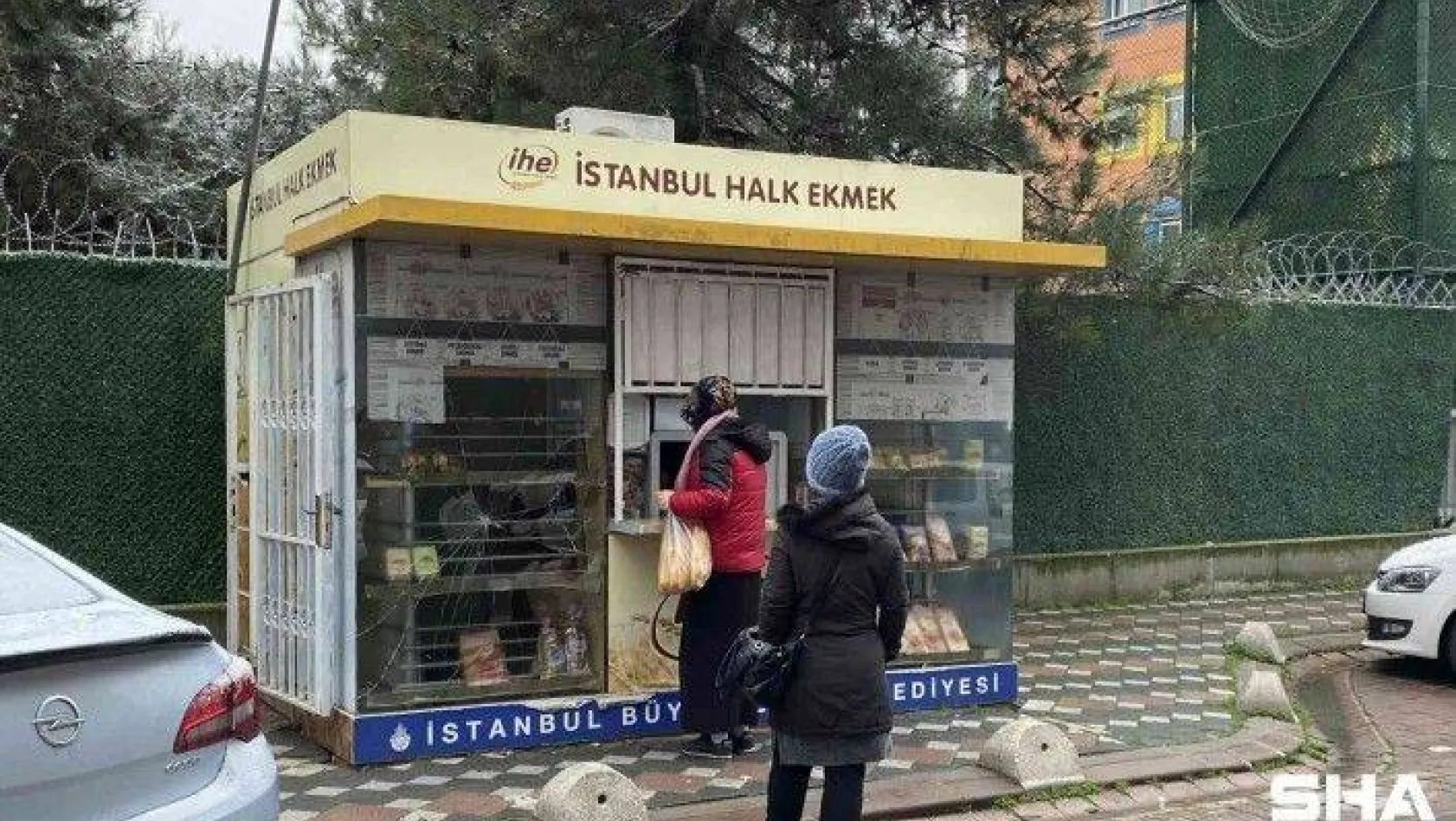 İstanbul'da Halk Ekmek büfesine saldıran şüpheli yakalandı