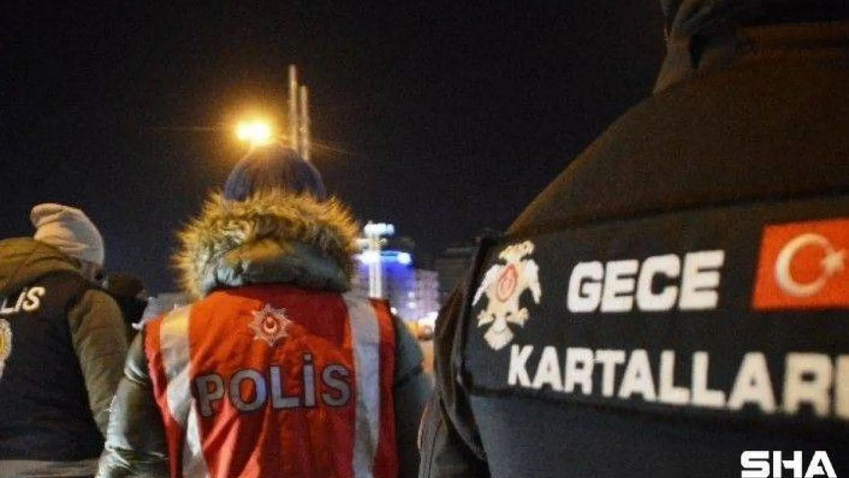 İstanbul'da Yeditepe Huzur Uygulamasında 4 bin 311 gram uyuşturucu madde ve 339 adet uyuşturucu hap ele geçirildi