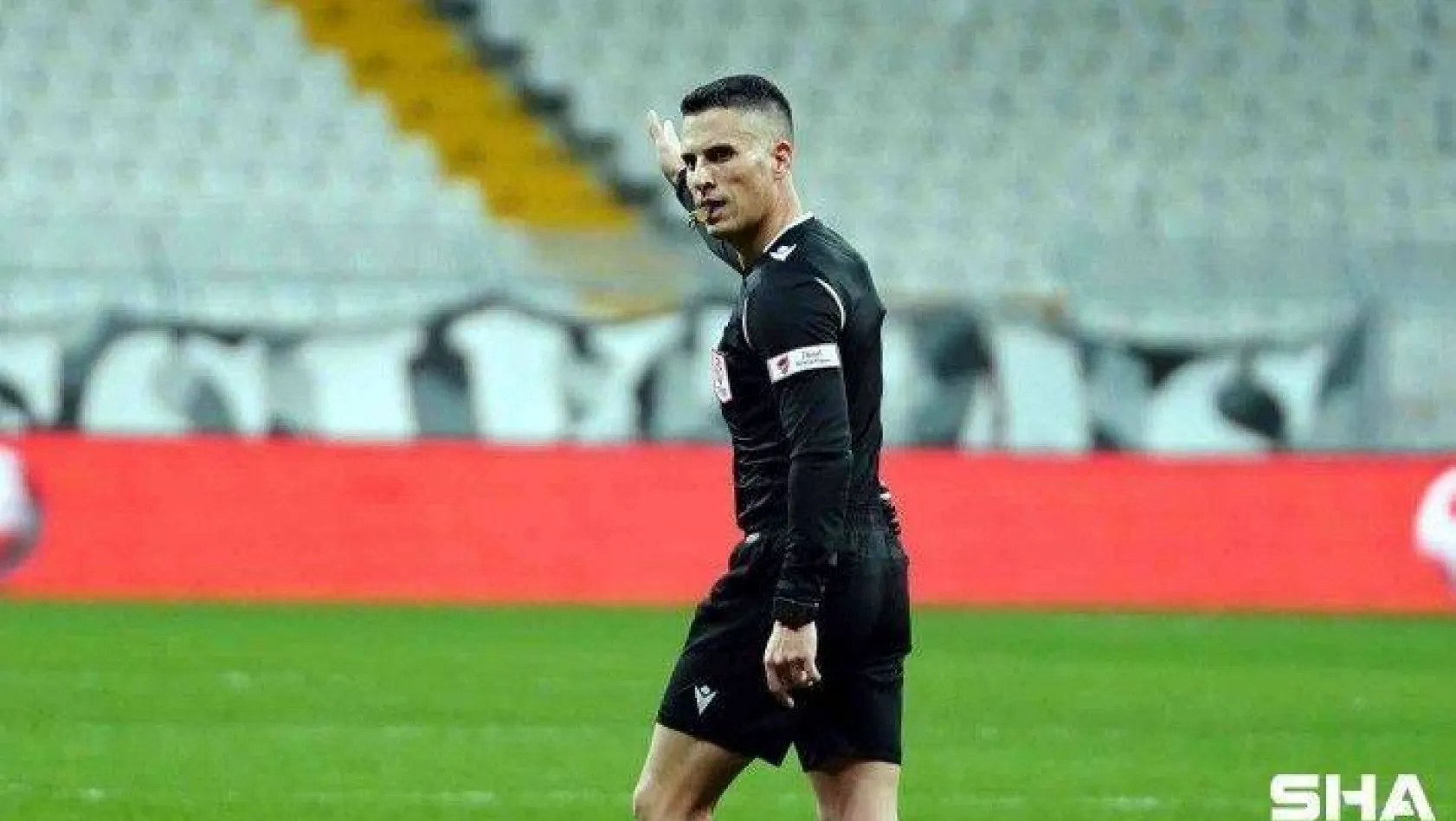 Karagümrük - Beşiktaş maçının VAR'ı Sarper Barış Saka
