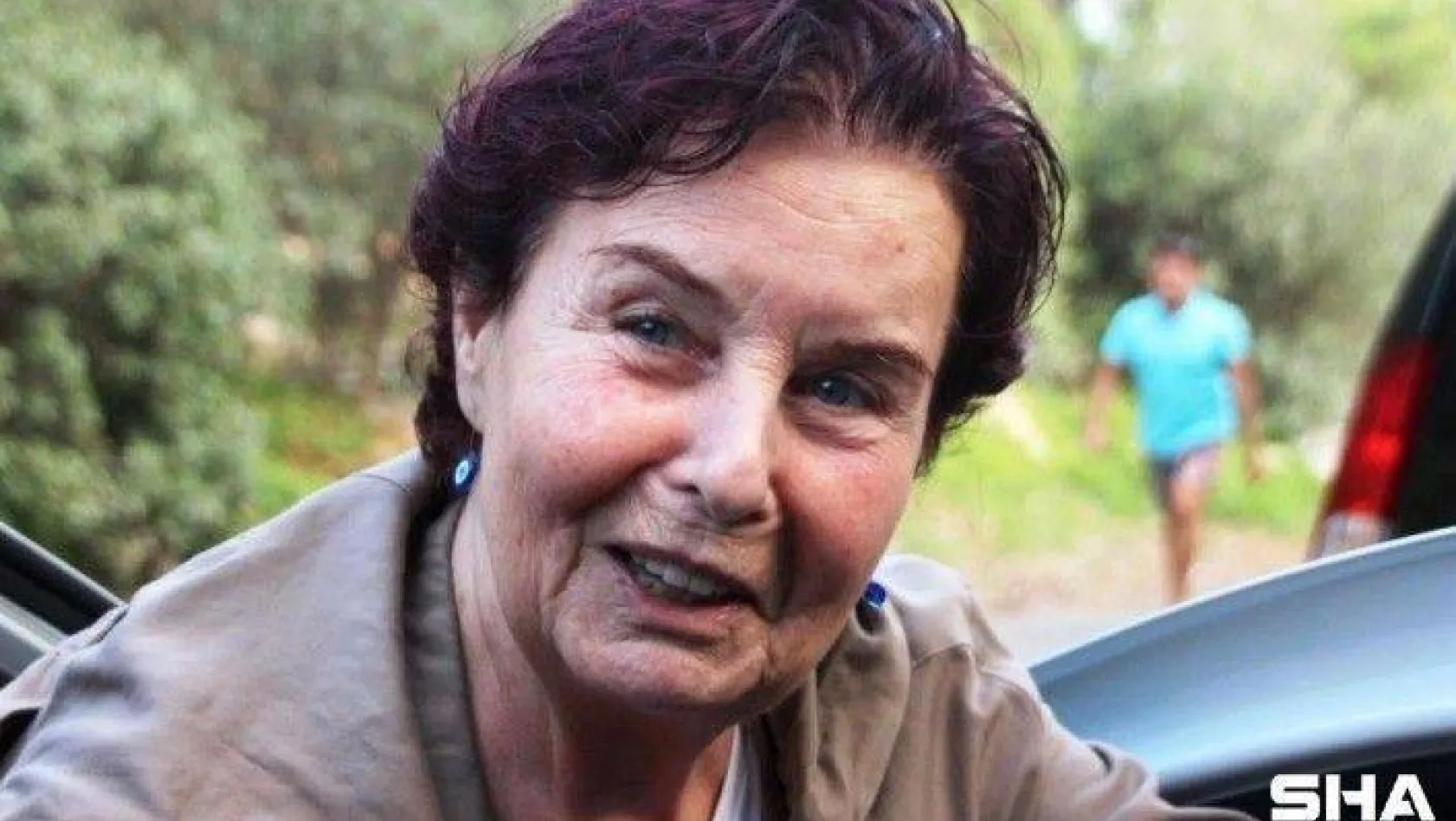 Türk sinemasının usta ismi Fatma Girik hayatını kaybetti.