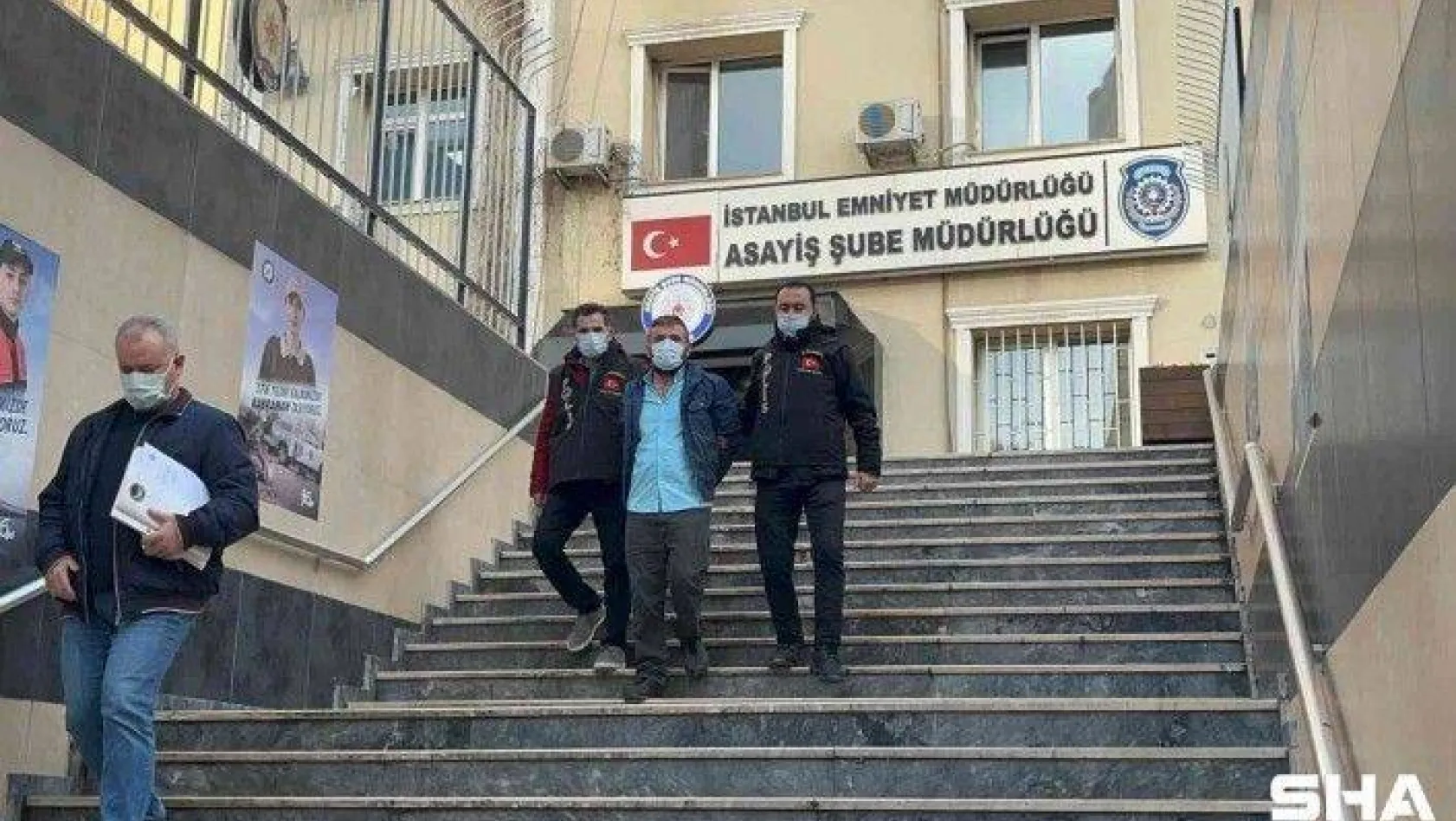 Zeytinburnu'ndaki satırlı cinayetin şüphelisi tutuklandı