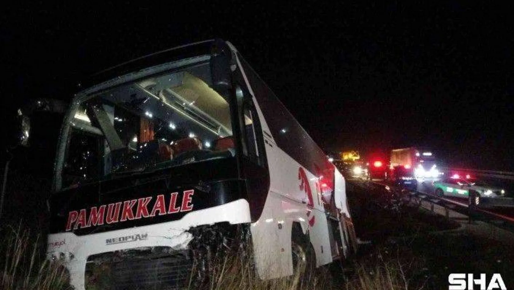 Bursa'da otobüs yoldan çıktı, 36 yolcu ölümden döndü