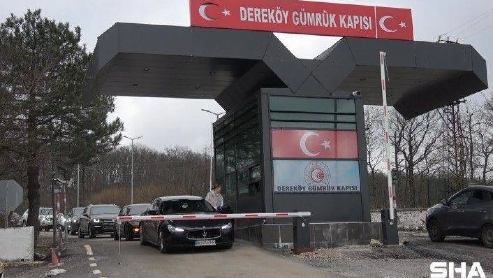 Çatışmalardan kaçan Ukraynalı ve Türk vatandaşları Türkiye'ye gelmeye devam ediyor