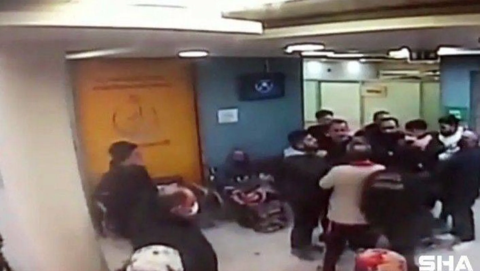Fatih'te sağlık çalışanlarına saldırı