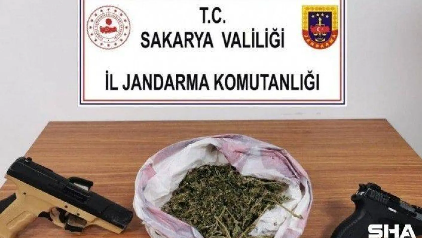 Sakarya'da 3 kilo uyuşturucu ele geçirildi: 2 gözaltı