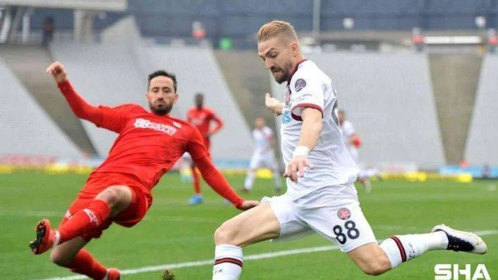 Spor Toto Süper Lig: Karagümrük: 0 - Sivasspor: 0 (Maç devam ediyor)