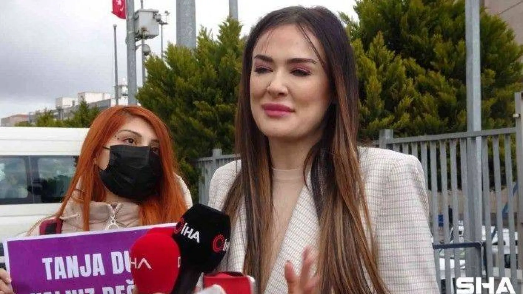 Sırp mankeni darp ettiği iddia edilen yönetmene 9 ay hapis