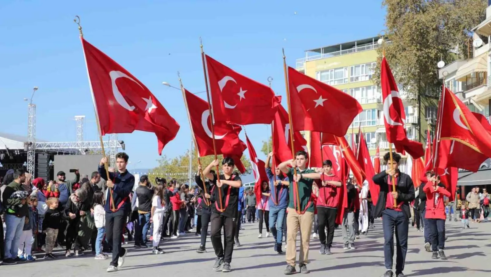 29 Ekim Cumhuriyet Bayramı Gemlik'te coşkuyla kutlanacak