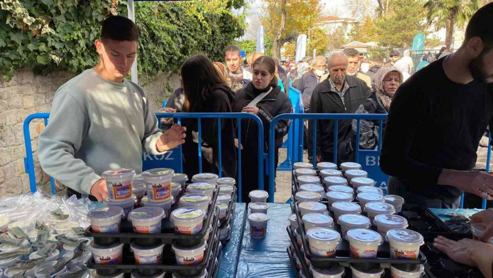 6. Beykoz Kanlıca Yoğurt Festivali'nde 4 bin kişiye yoğurt dağıtıldı
