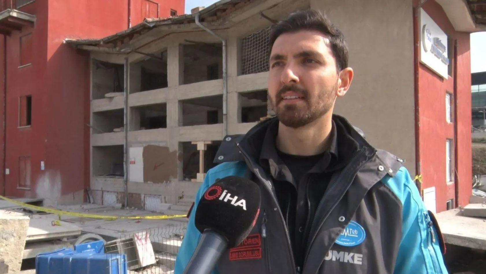 Ankara'da gerçeğini aratmayan deprem tatbikatı nefes kesti