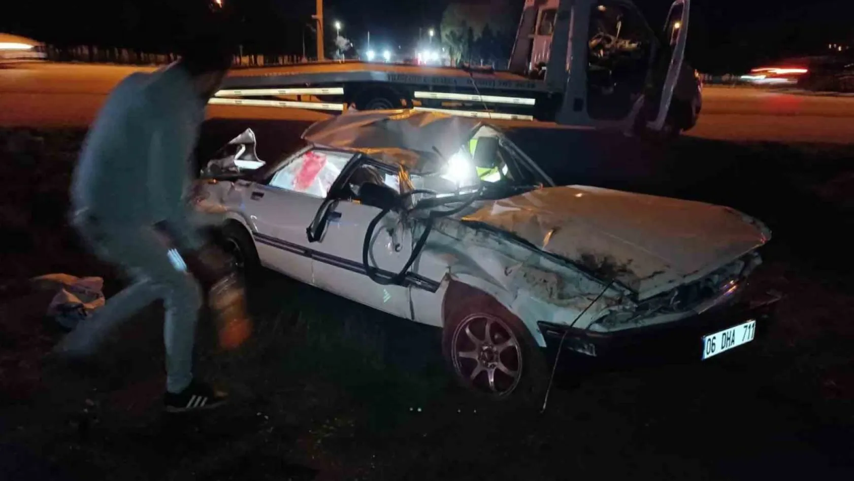 Ankara'da yoldan çıkan araç takla attı: 4 yaralı