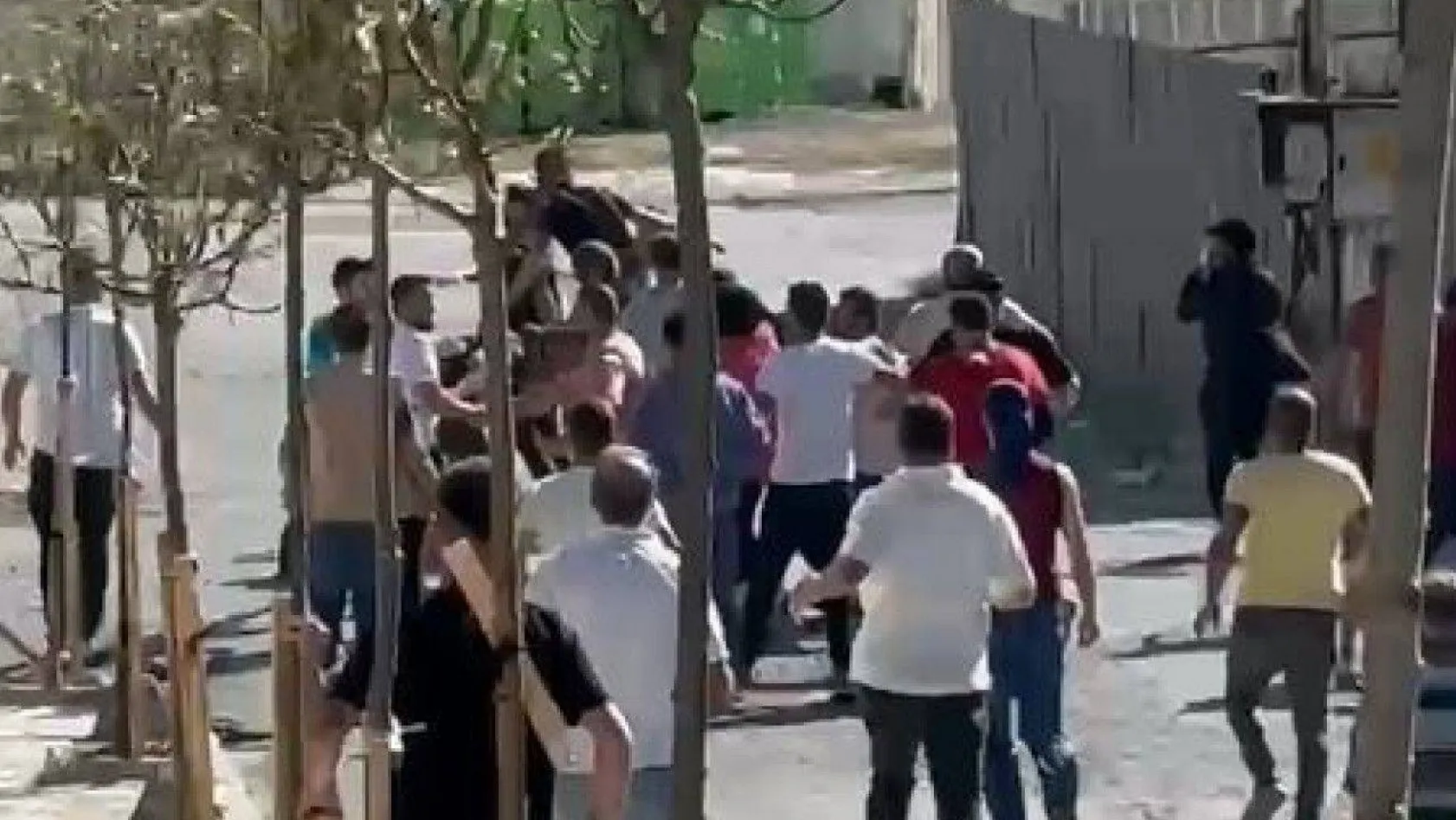 Arnavutköy'de meydan muharebesini aratmayan kavga