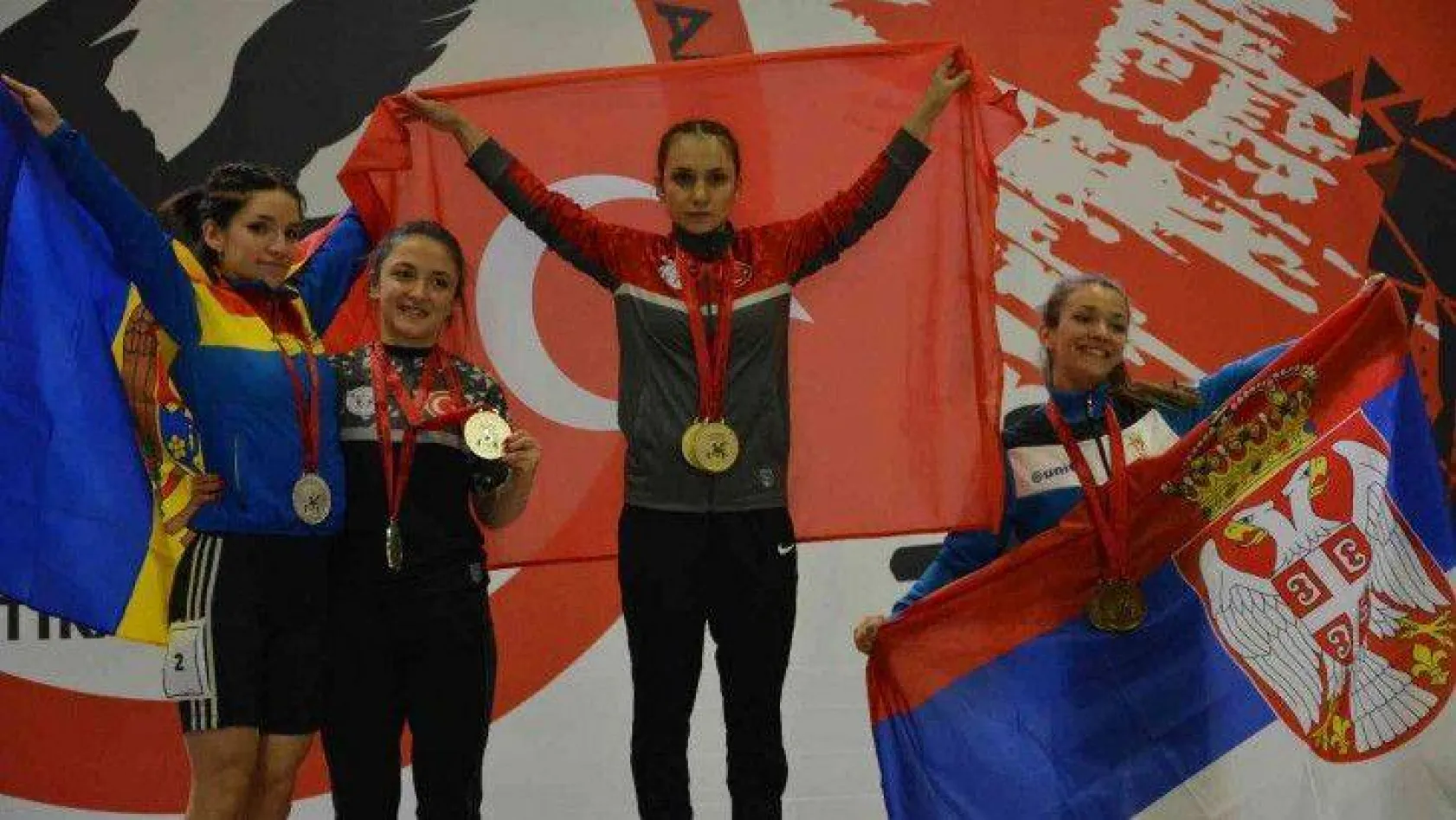 Avrupa Halter Şampiyonası'nda 3 altın, 2 gümüş madalya
