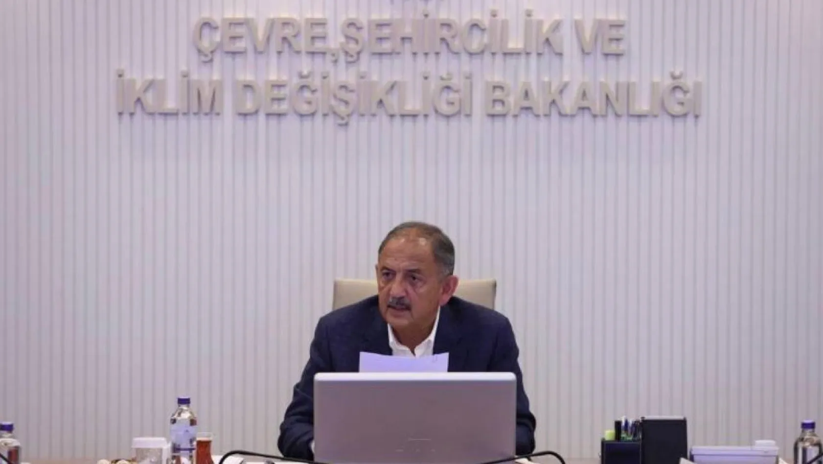 Bakan Özhaseki: 'Deprem bölgesinde hayatın normale dönmesi için çalışmalarımıza devam ediyoruz'