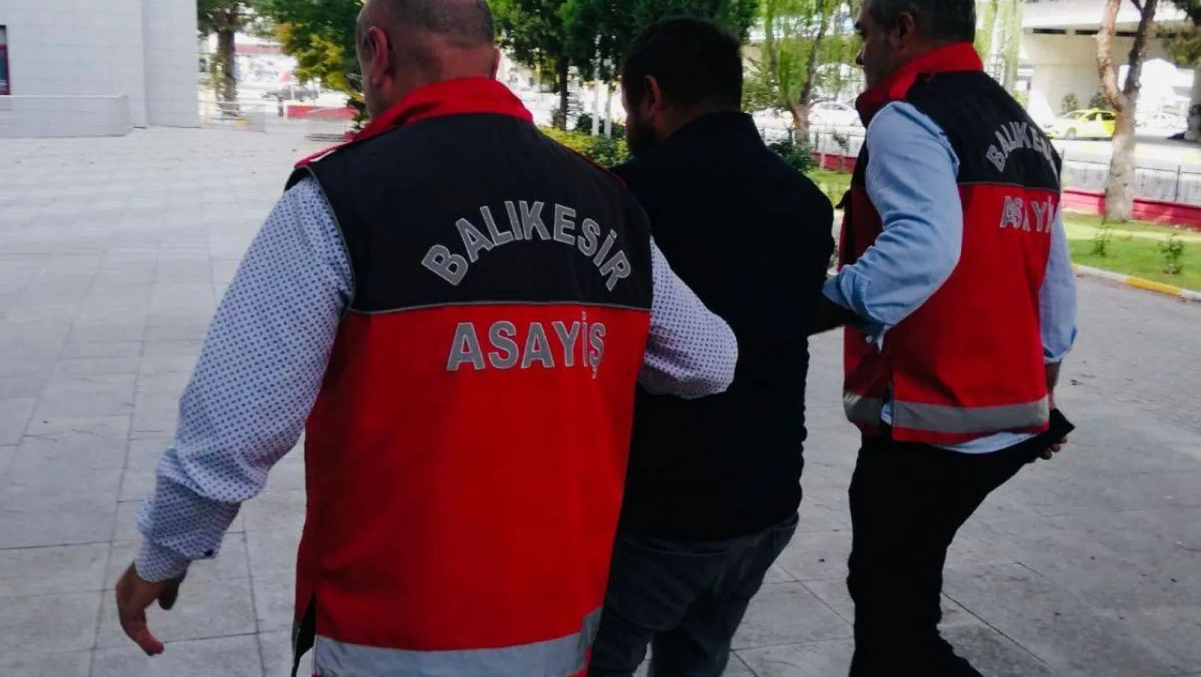 Balıkesir'de 14 yıl hapis cezası olan zanlı yakalandı