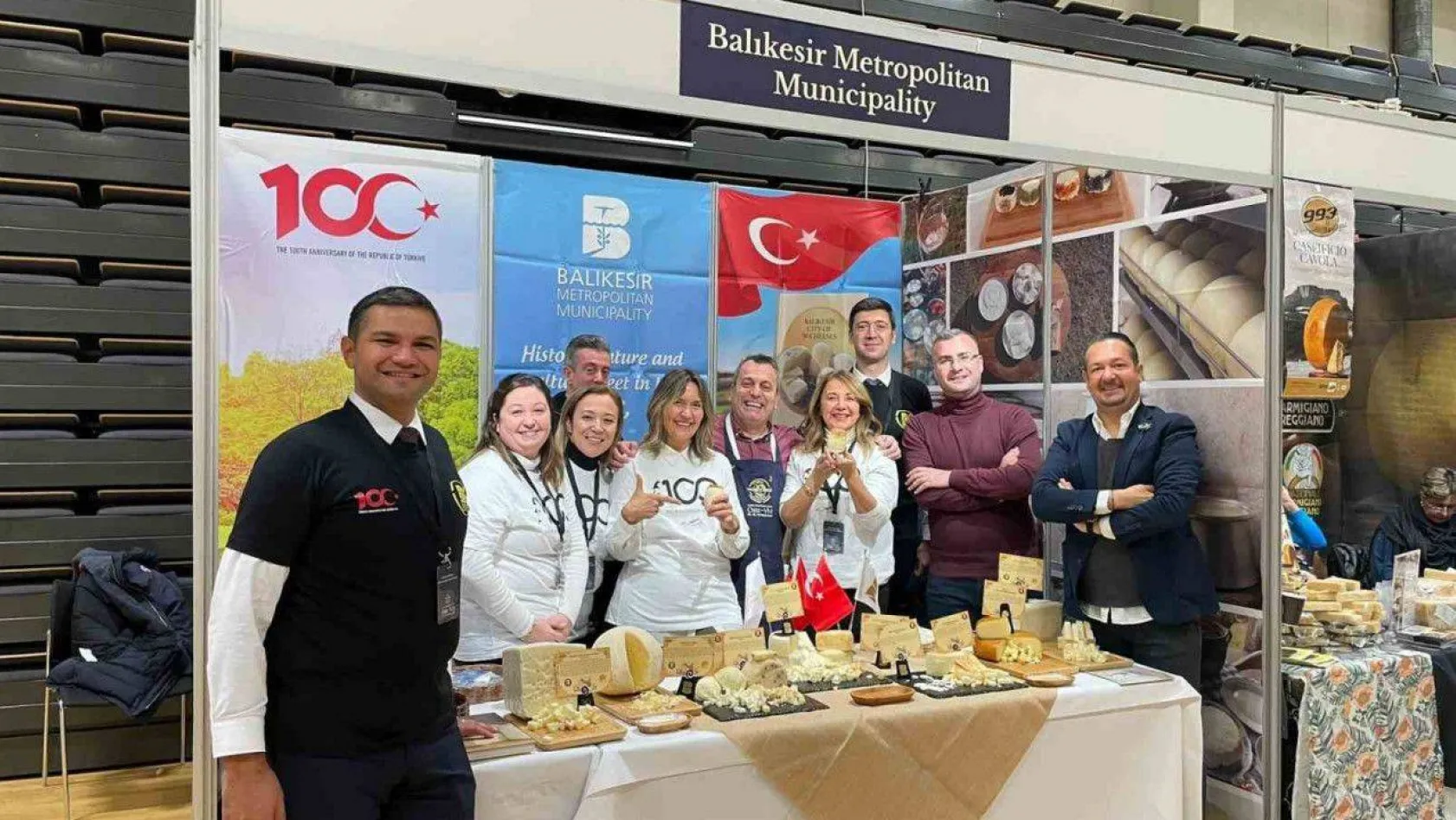 Balıkesir'in 'Kirli Hanım' peyniri Dünya Peynir Yarışması'nda bronz madalya kazandı