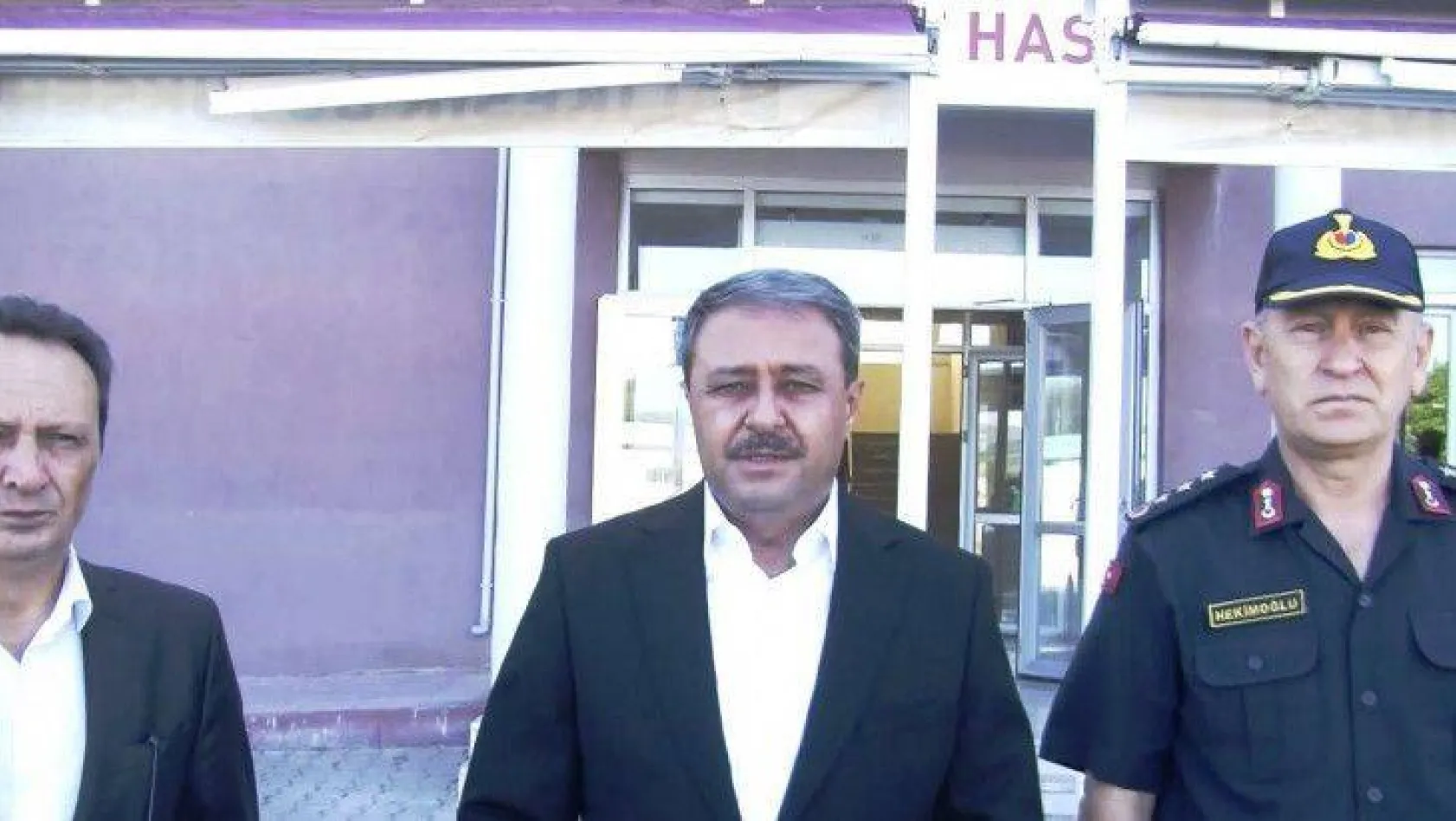 Balıkesir Valisi Hasan Şıldak: 'Arkadan gelenin öndeki araca çarpması neticesinde 5 vatandaşımızı kaybettik'
