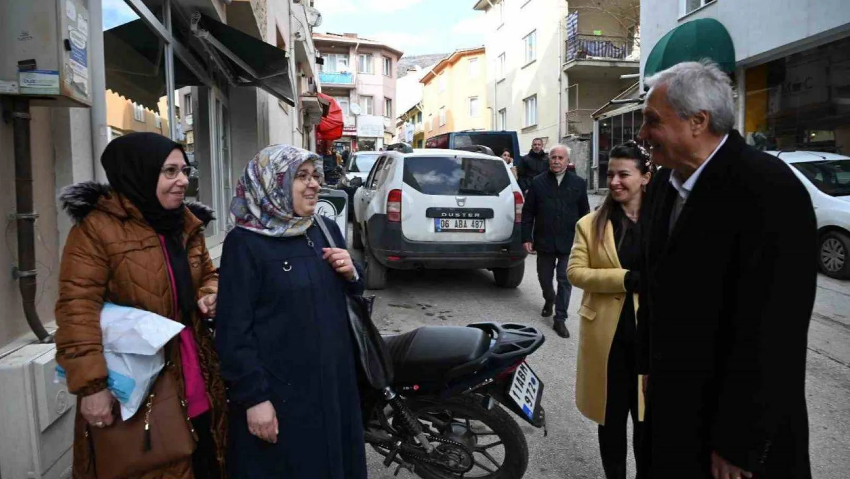 Başkan Bakkalcıoğlu esnaf ziyaretlerine devam ediyor