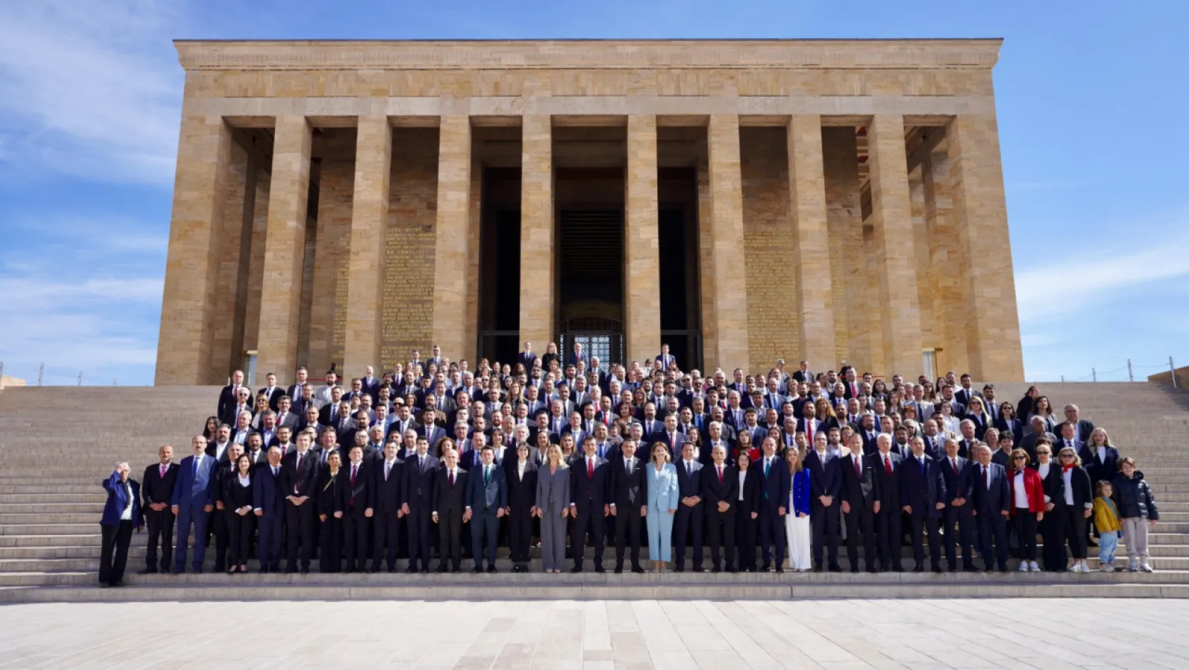 Başkan Balcıoğlu, İbb Başkanı İmamoğlu İle Ata'nın Huzuruna Çıktı