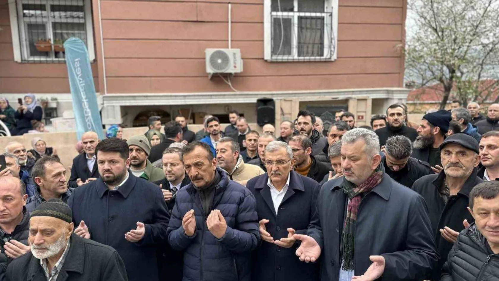 Beykoz'da yeniden inşa edin Kazım Karabekir Cami ibadete açıldı