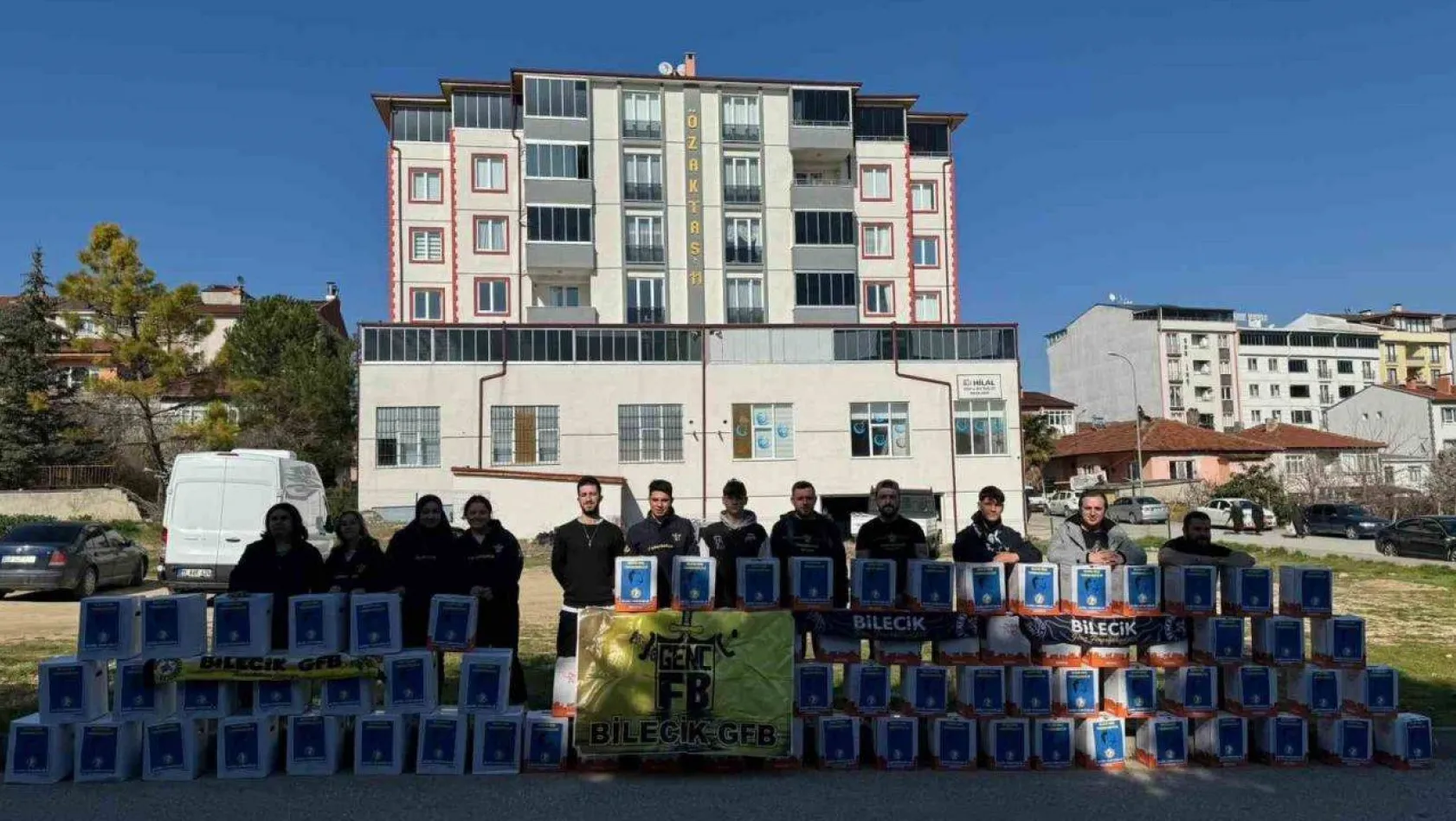 Bilecik Genç Fenerbahçeliler'den örnek davranış