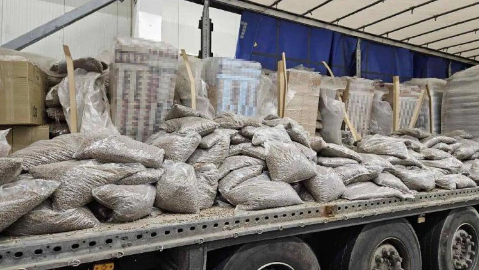 Bulgaristan gümrüğünde 116 bin 150 paket kaçak sigara yakalandı