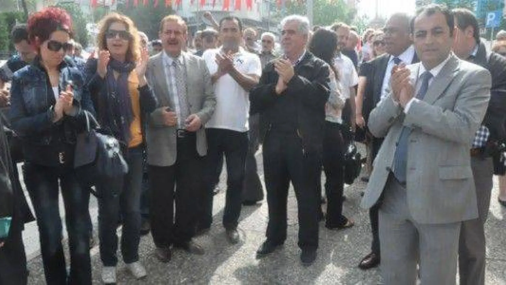 CHP Silivri Avukatların yanında