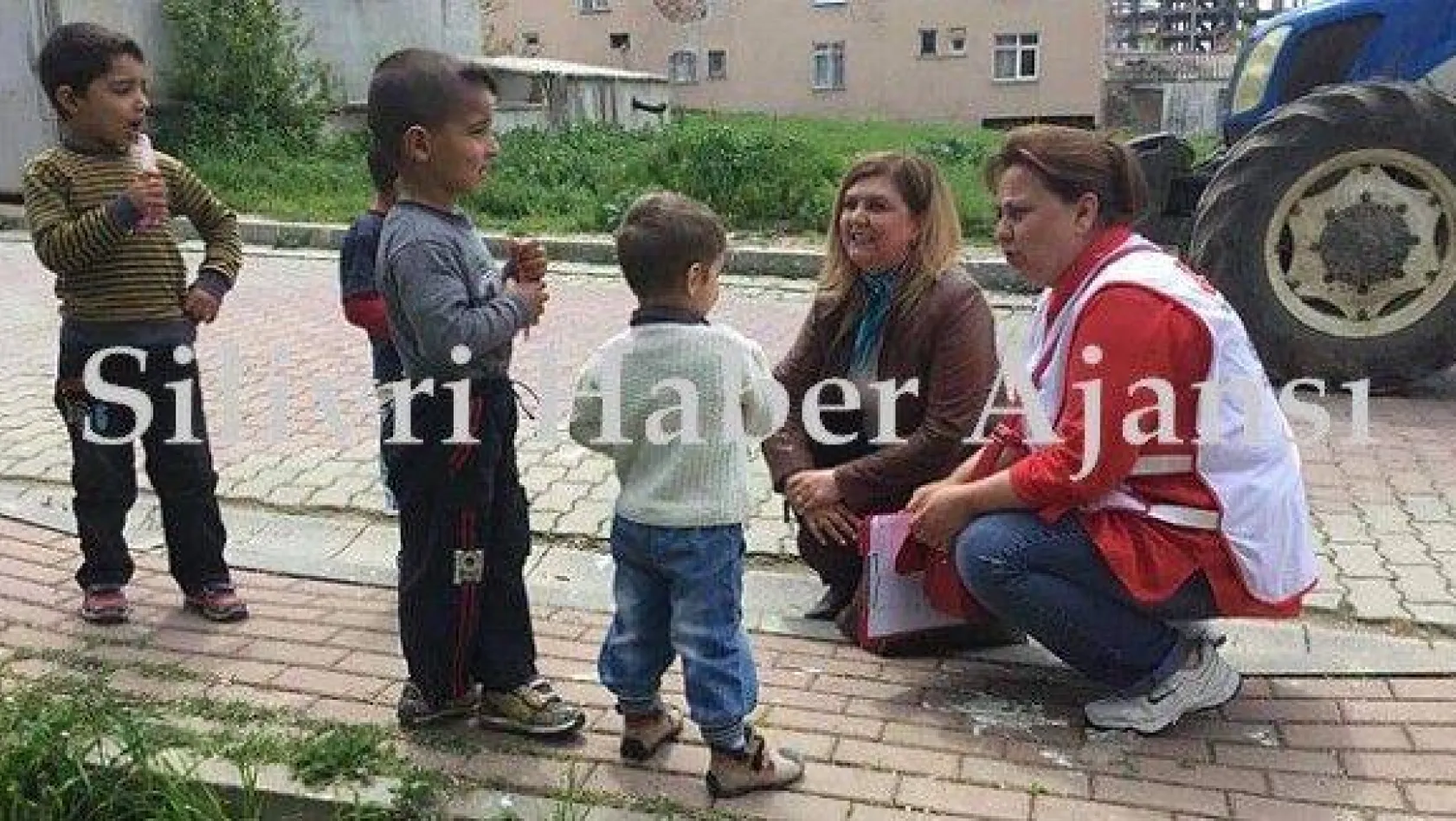 CHP Silivri Kadın Kollarından ev ziyaretleri