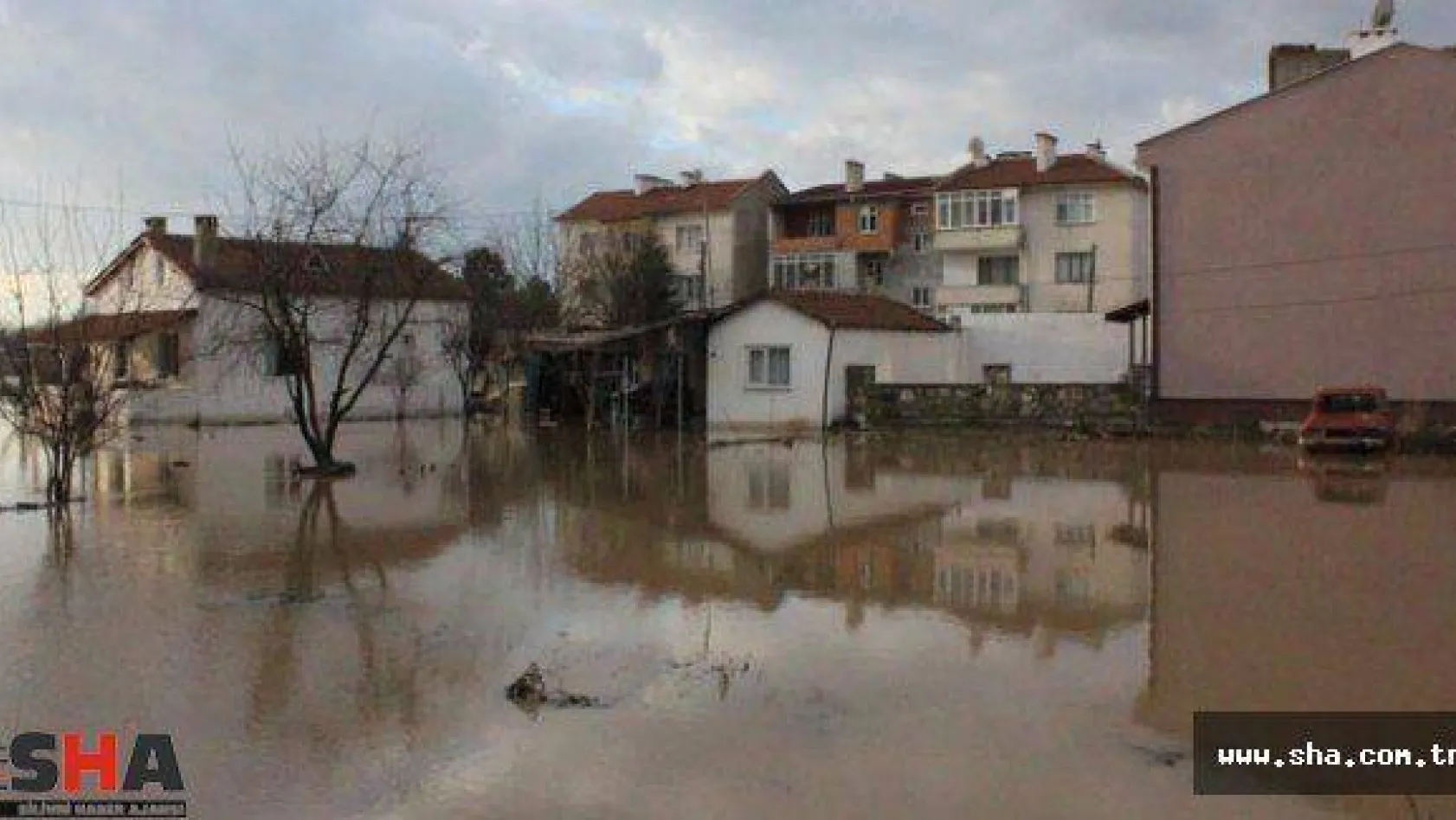 Edirne'de bir mahallede 5 bin kişi mahsur