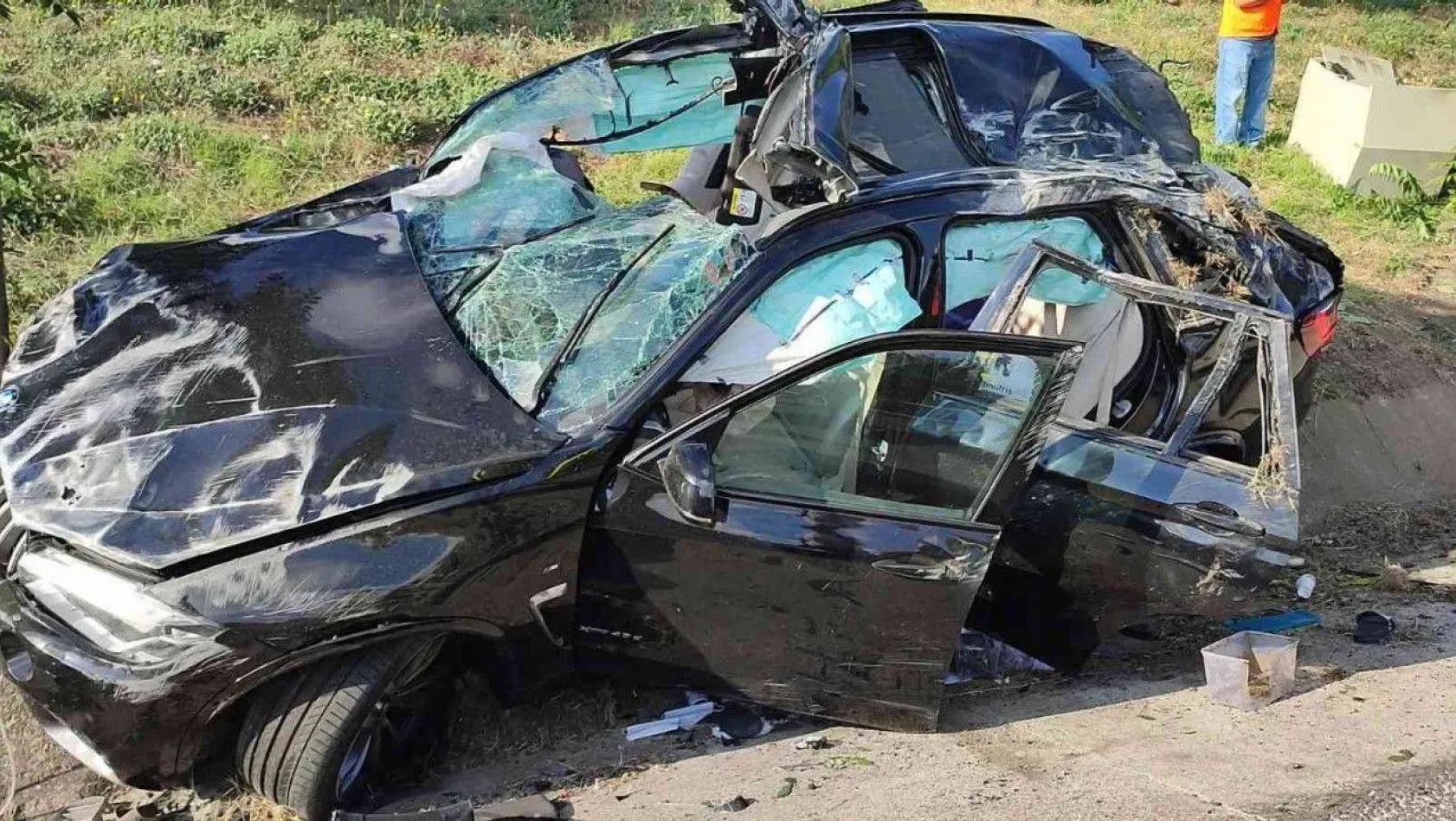 Fransa'dan tatil için gelen gurbetçi aile kaza yaptı: 4 yaralı