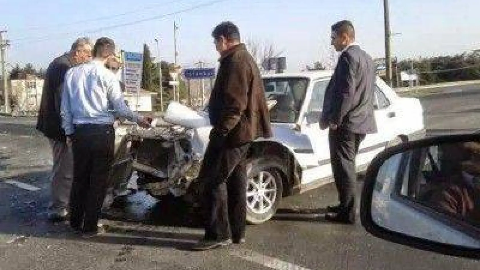 Gümüşyaka'daki kaza ucuz atlatıldı
