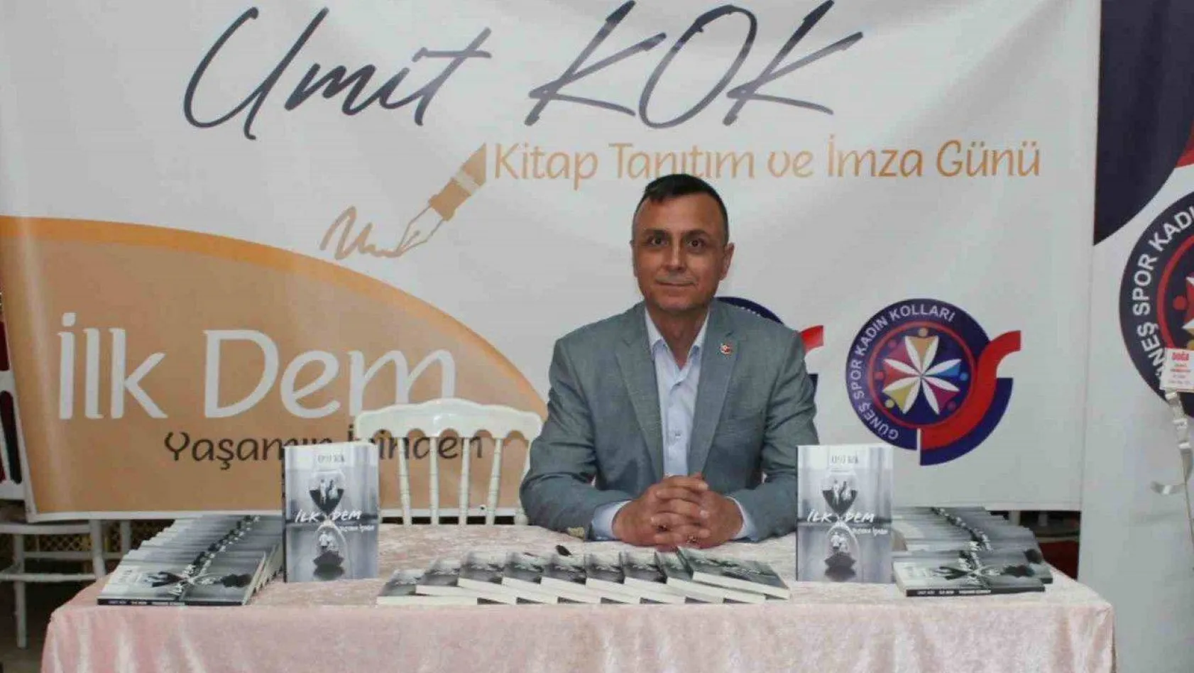 Güneşspor Kulüp Başkanı Ümit Kök'ün 'İlk Dem' isimli şiir kitabı okuyucular ile buluştu