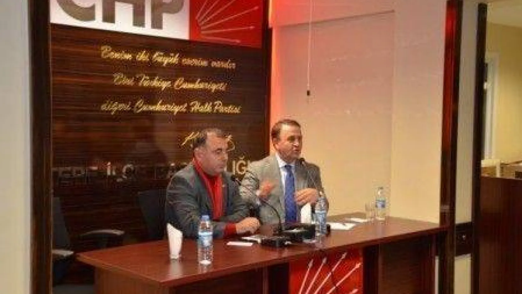 Işıklar,Sancaktepe'de sosyal Belediyeciliği anlattı