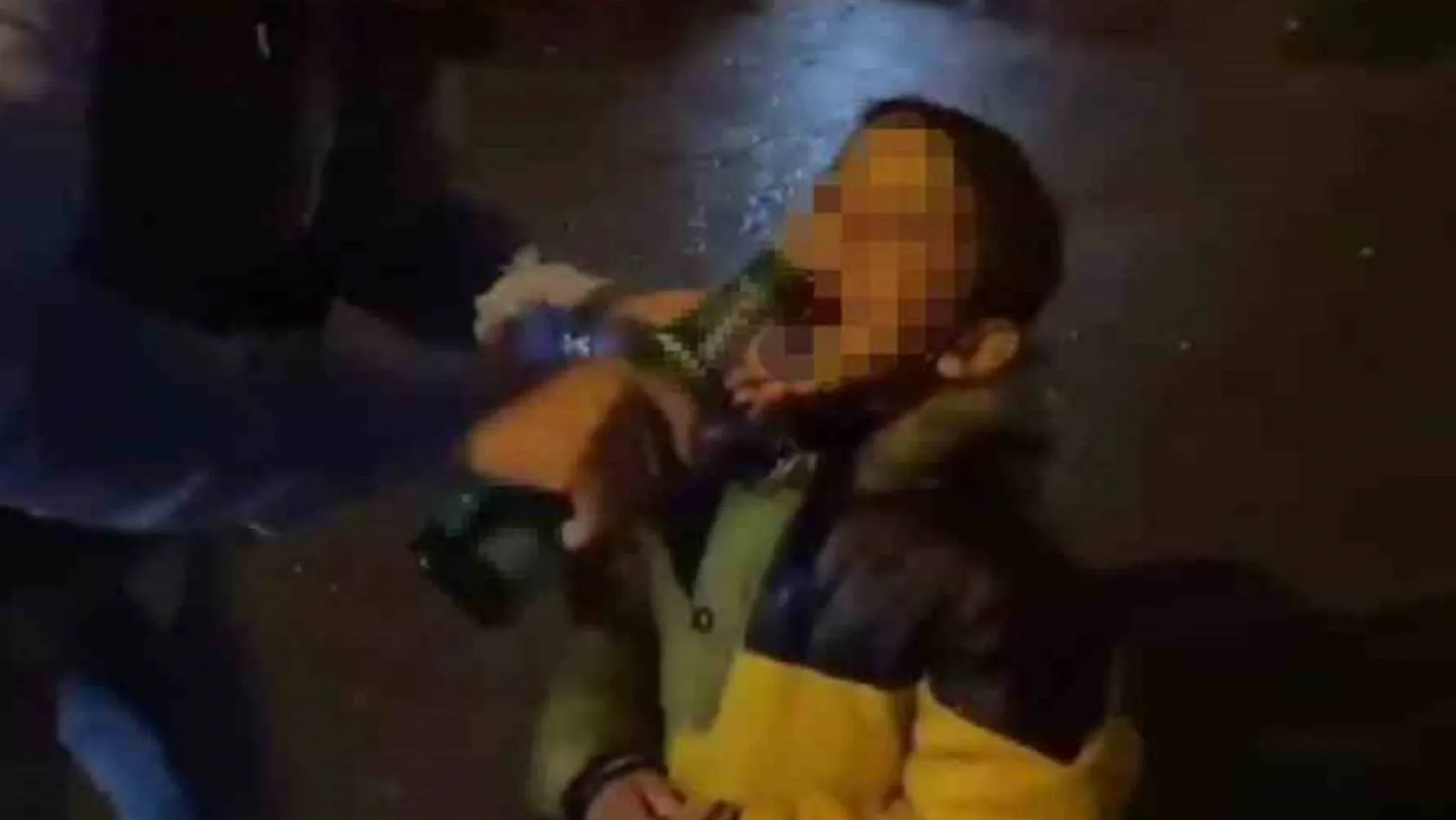 İstanbul'da skandal görüntü: Küçük çocuğa alkol içirip video çektiler