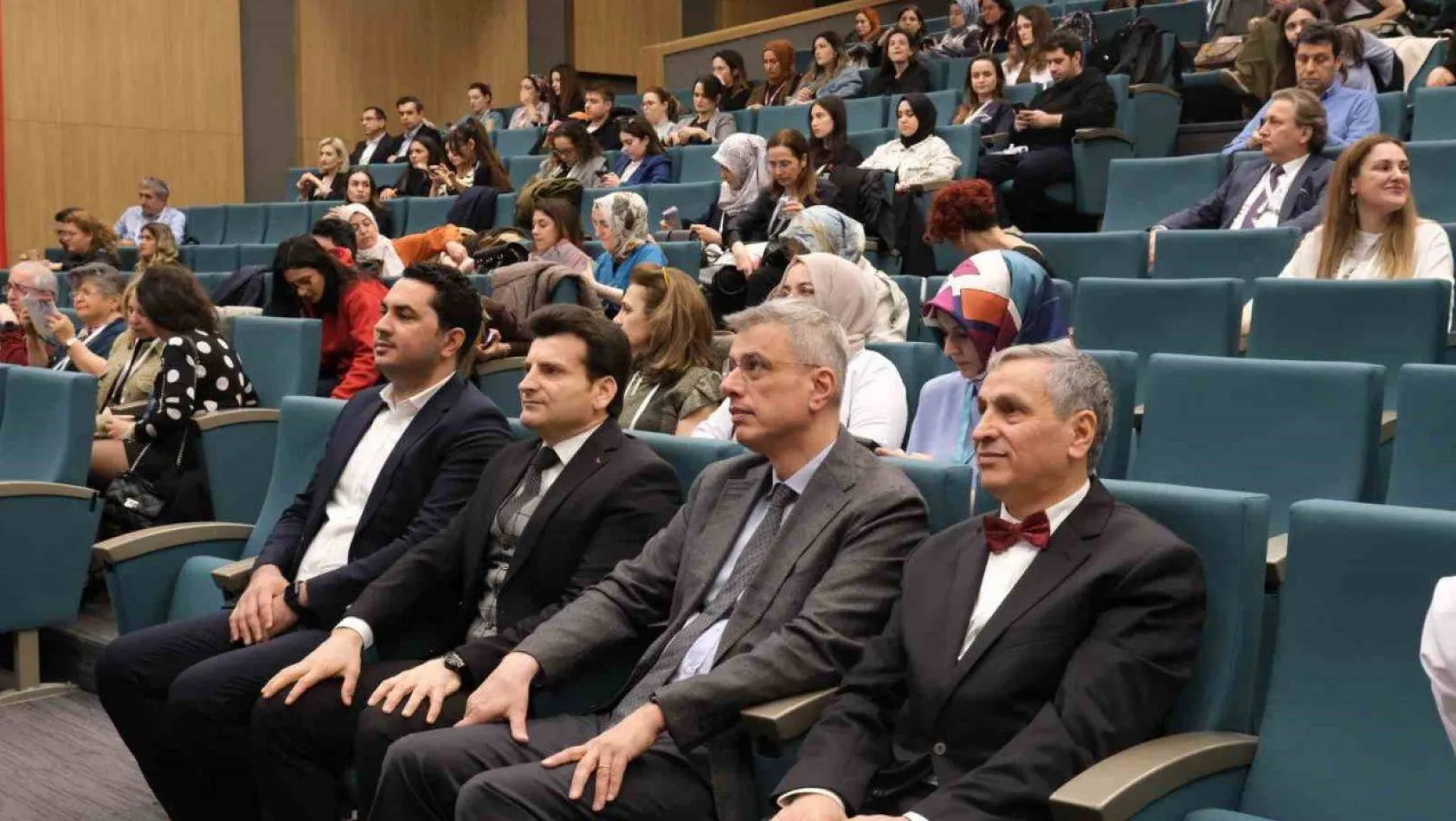 İstanbul İl Sağlık Müdürü Prof. Dr. Memişoğlu, 'Sezaryen oranımız yüksek, normal doğum tercih edilmeli'