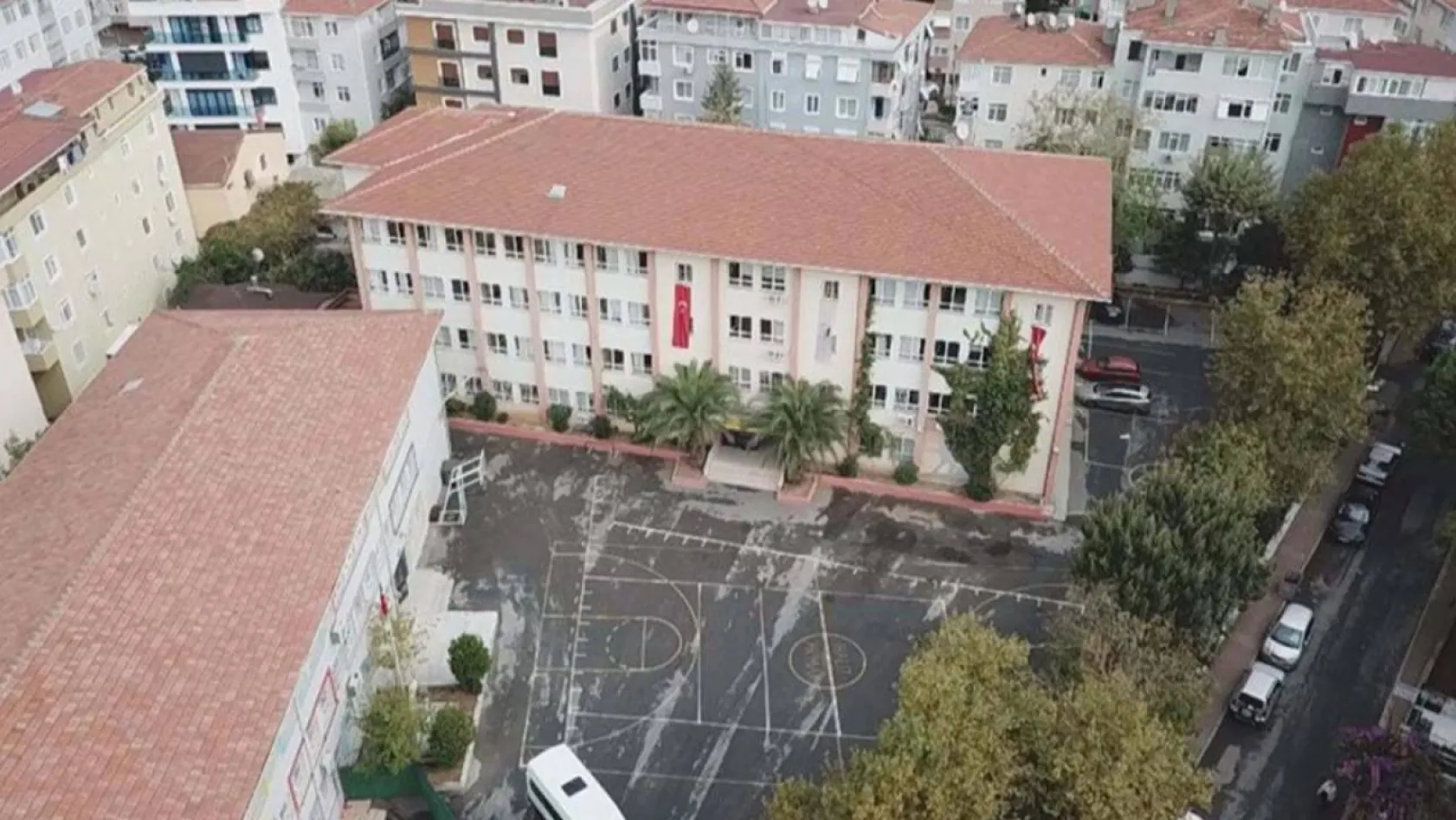 İstanbul Valiliği, İstanbul'daki okulların deprem raporunu açıkladı