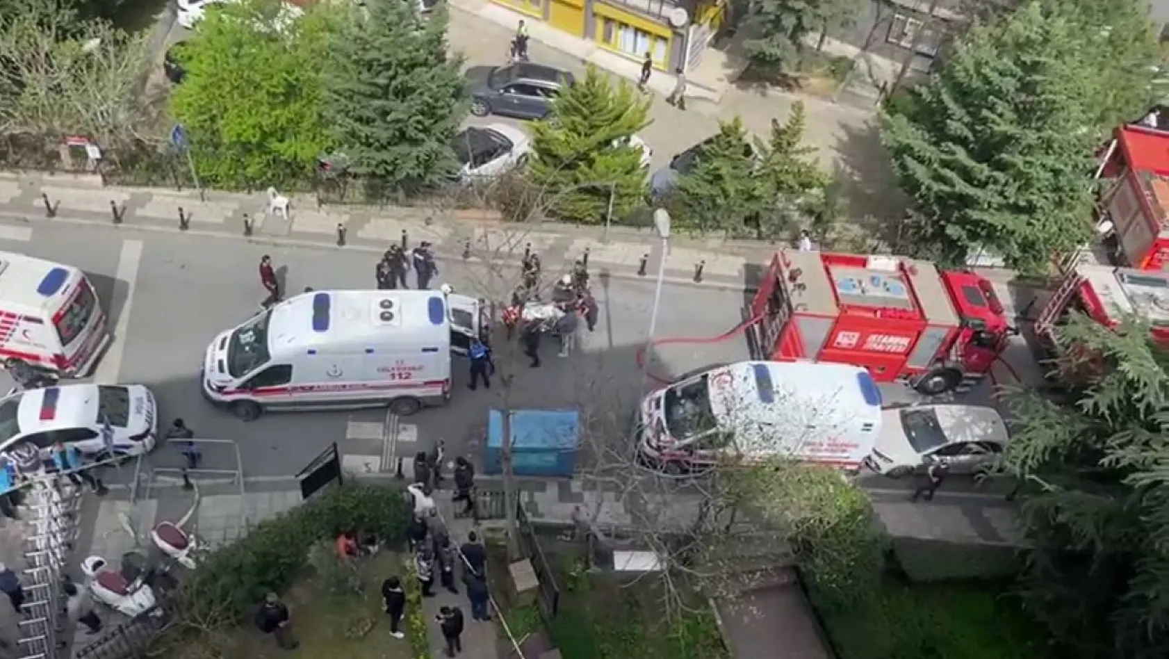 İstanbul Valiliği'nden gece kulübündeki yangına ilişkin açıklama: 'Hayatını kaybedenlerin sayısı 7, 6'sı ağır 9 kişi yaralı'