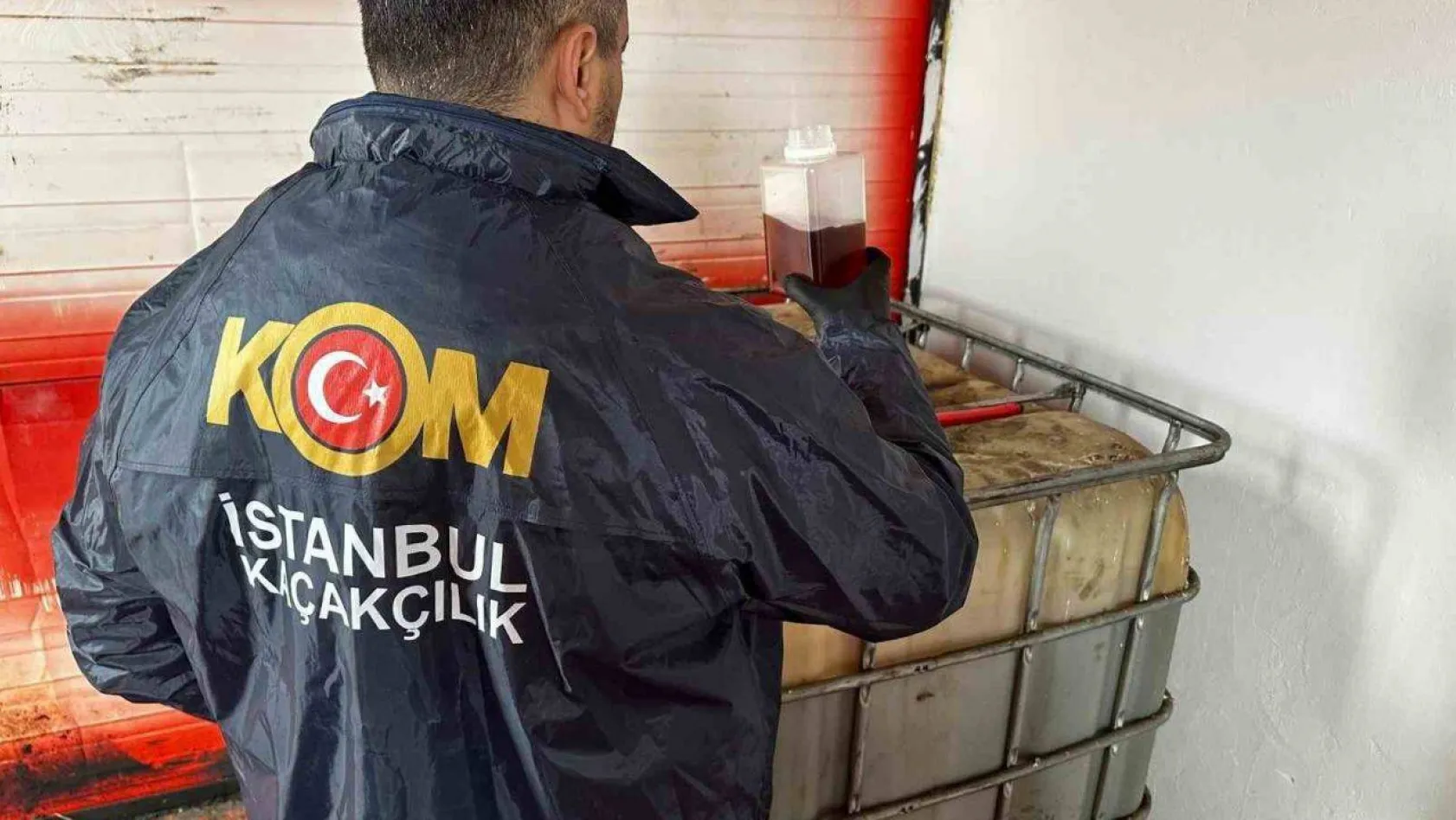 İstanbul ve Tekirdağ'da 755 ton kaçak akaryakıt ele geçirildi