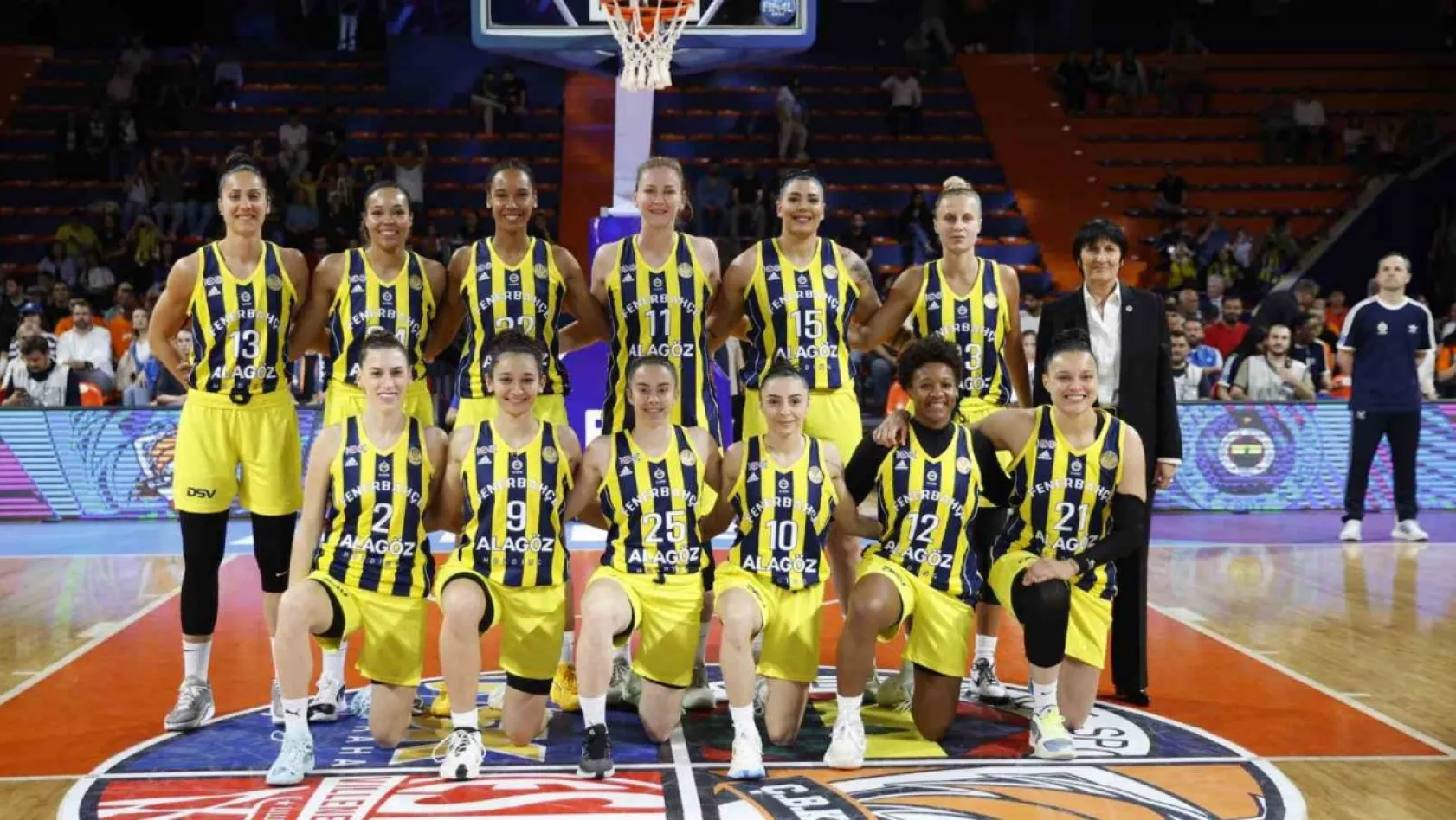 Kadınlar Euroleague'de Fenerbahçe, üst üste 3. kez finalde