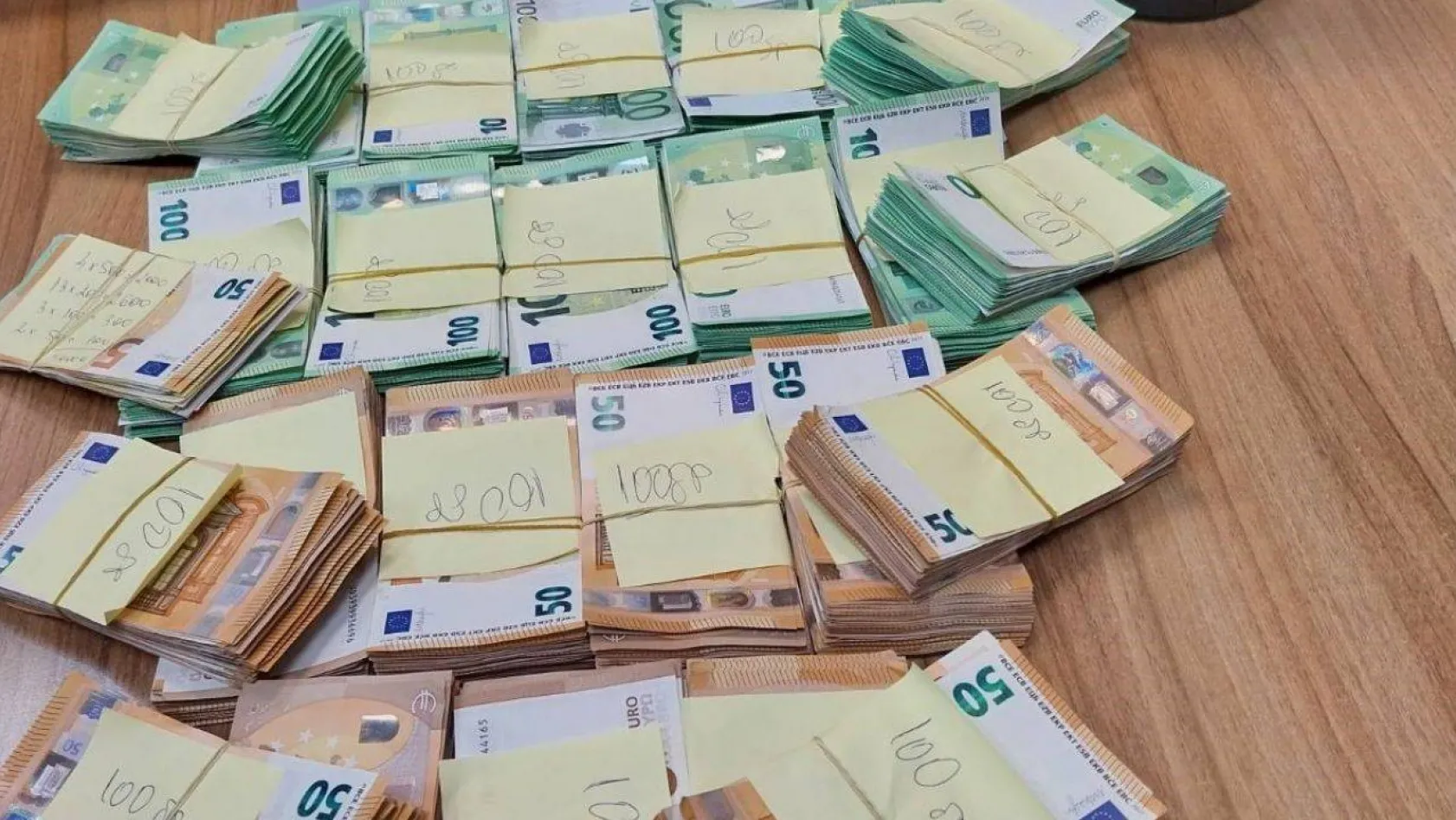 Kapıkule'den geçen 190 bin euro Bulgar gümrüğüne takılı