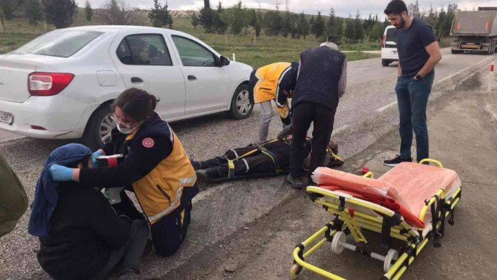 Pınarhisar'da feci kaza: 2 kişi yola savruldu