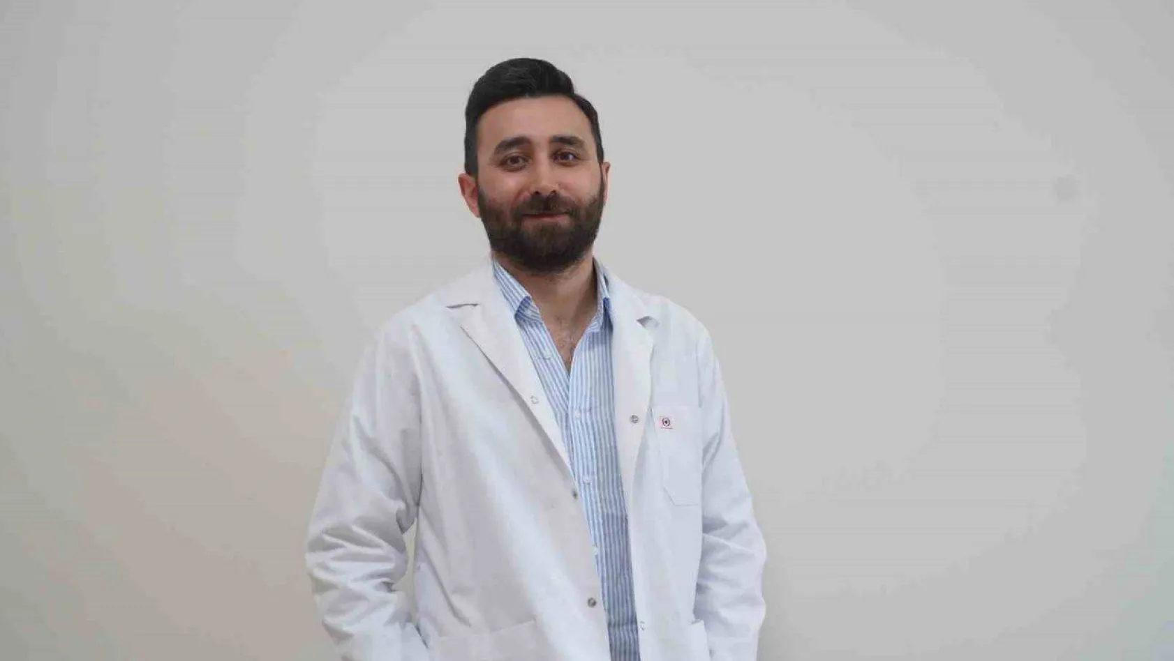 Op. Dr. Mustafa Şahin hasta kabulüne başladı